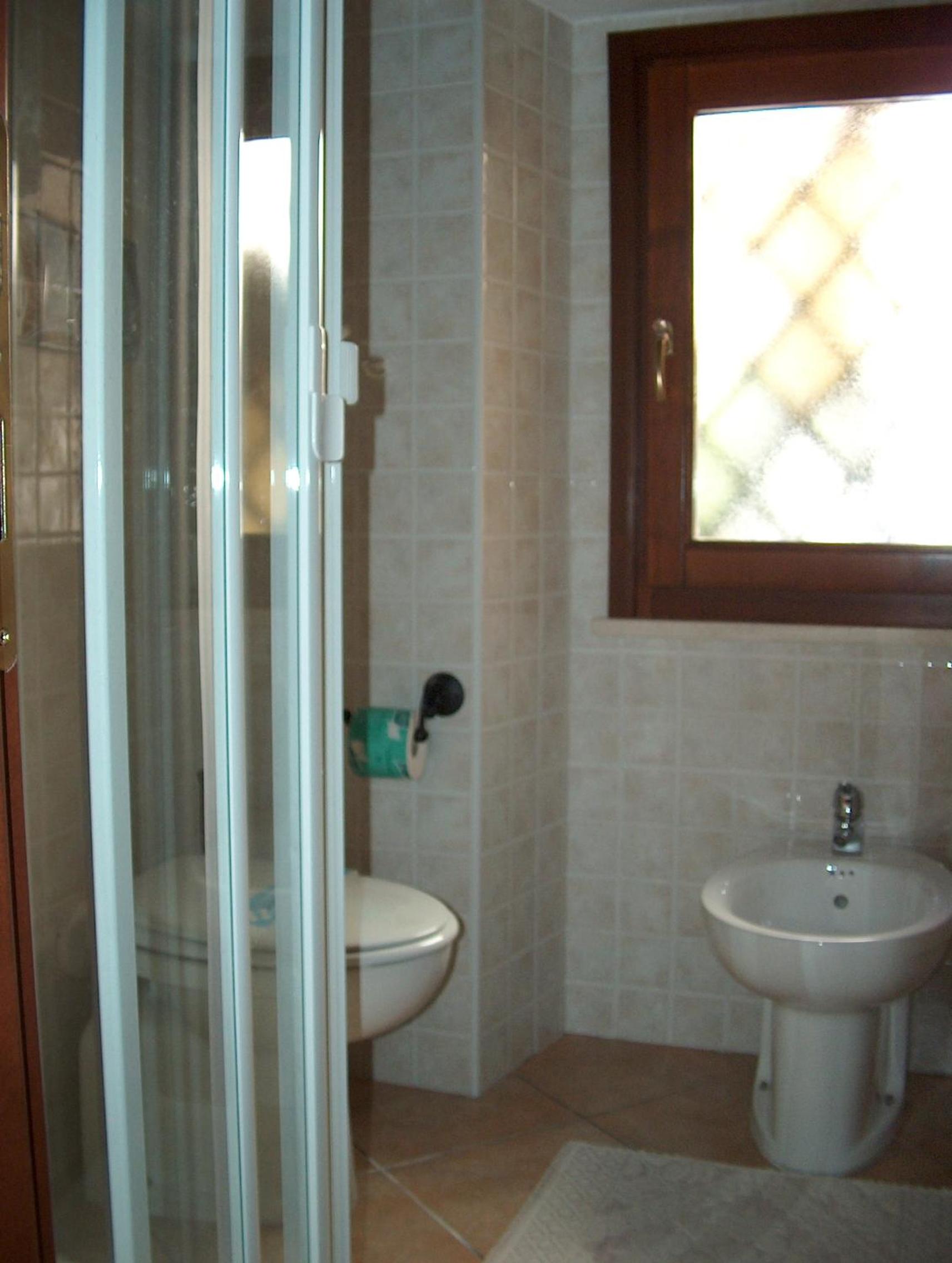 Double Room - Photo 13