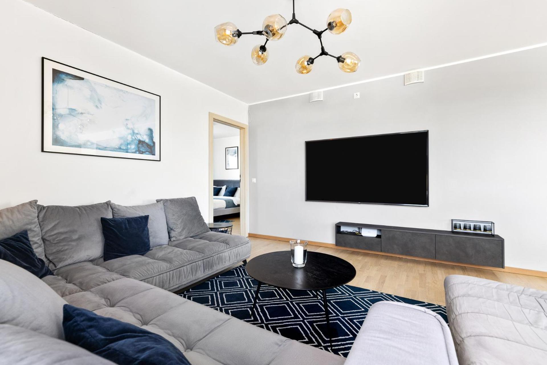 Apartment - Photo 2
