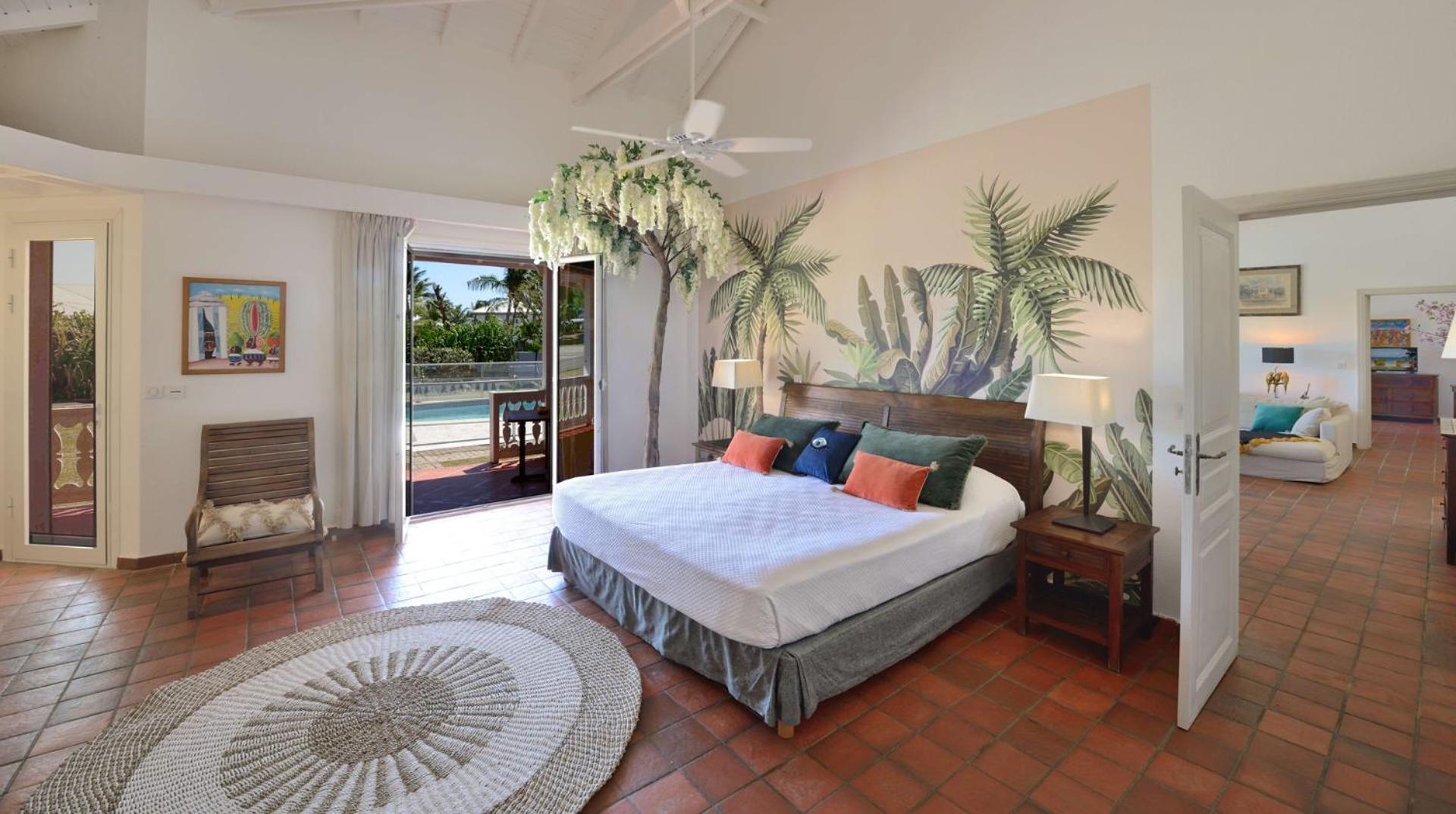 Three-Bedroom Villa photo 1