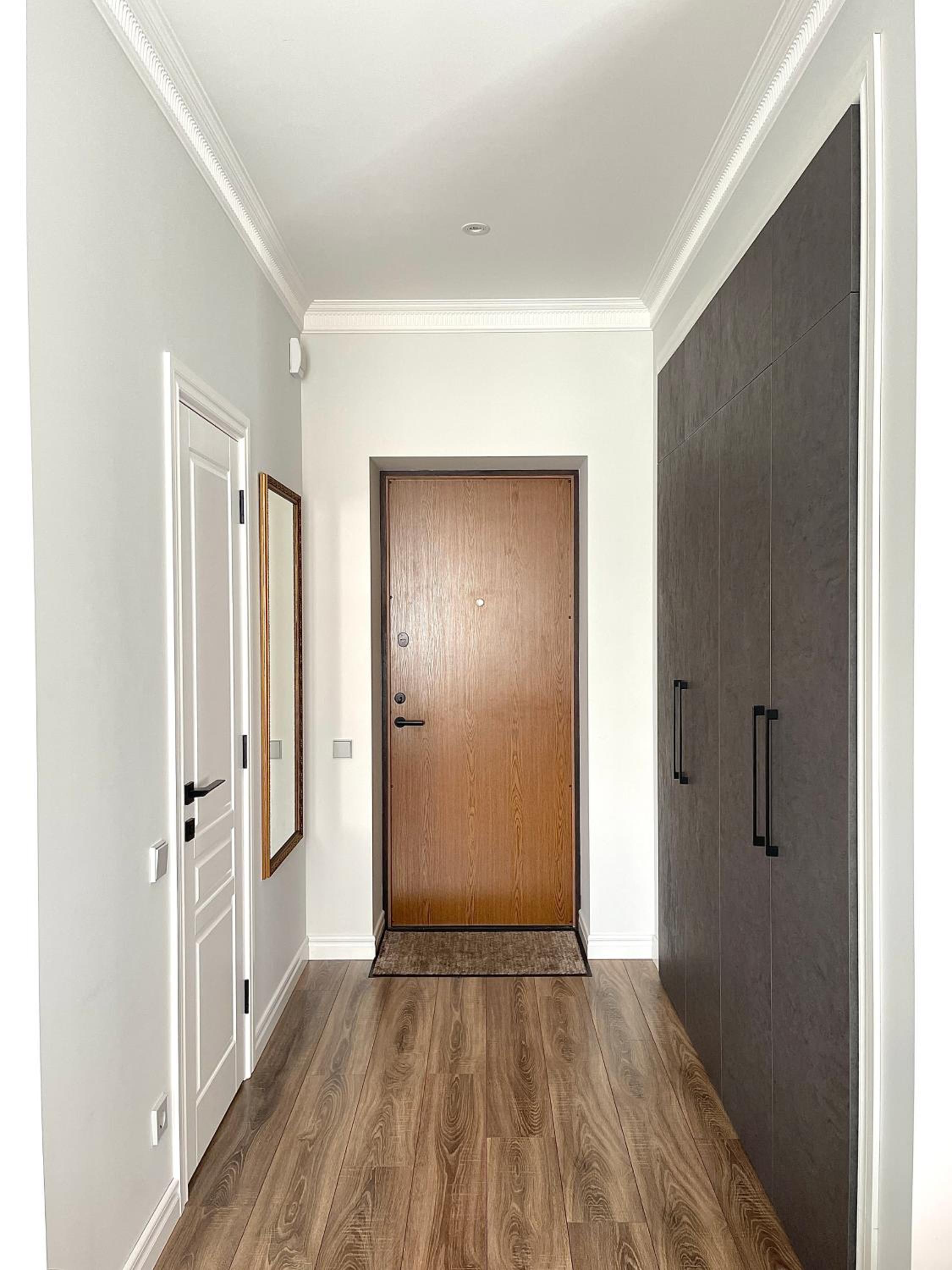 One-Bedroom Apartment photo 3