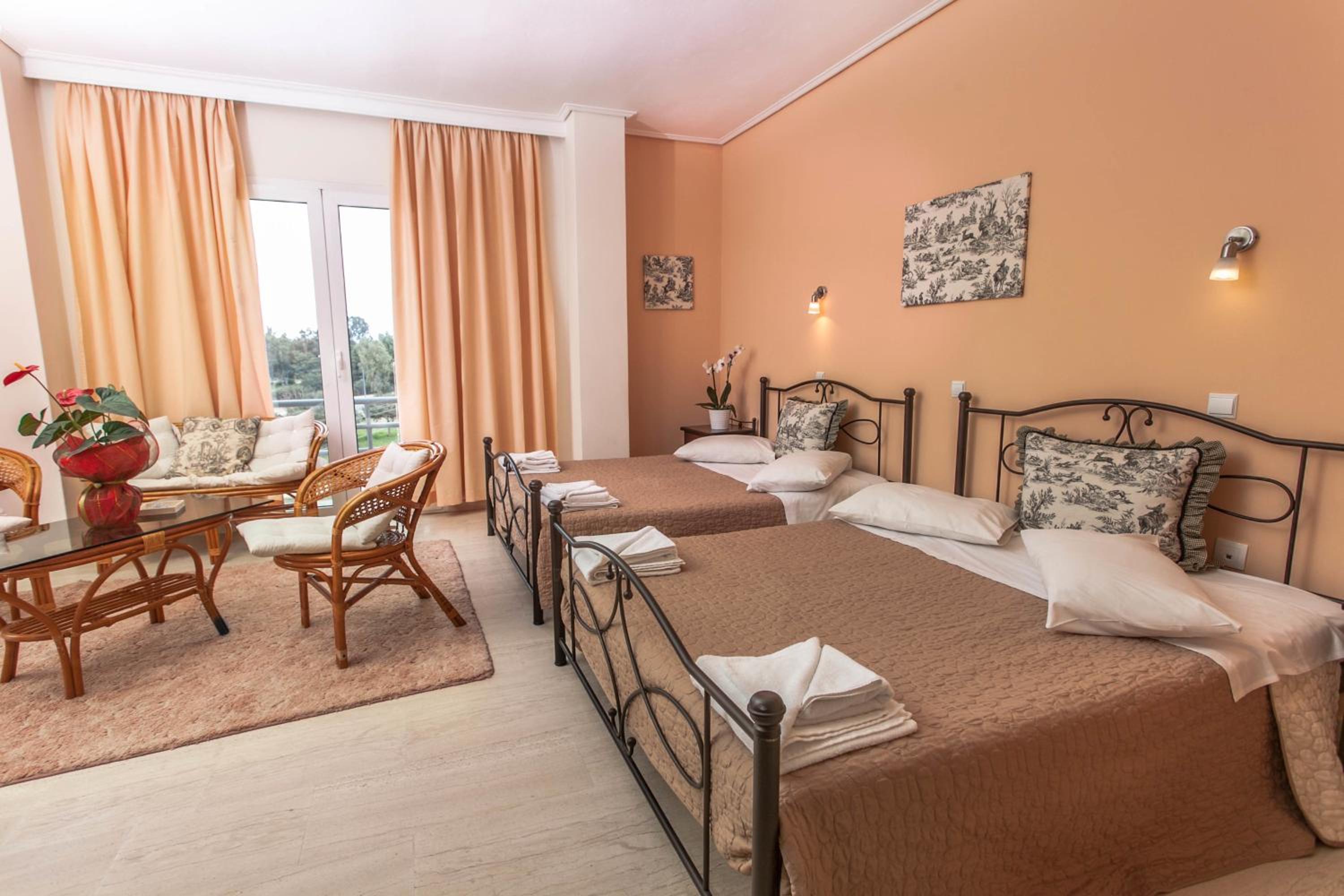 Family Room with Sea View
Семейный номер с видом на море