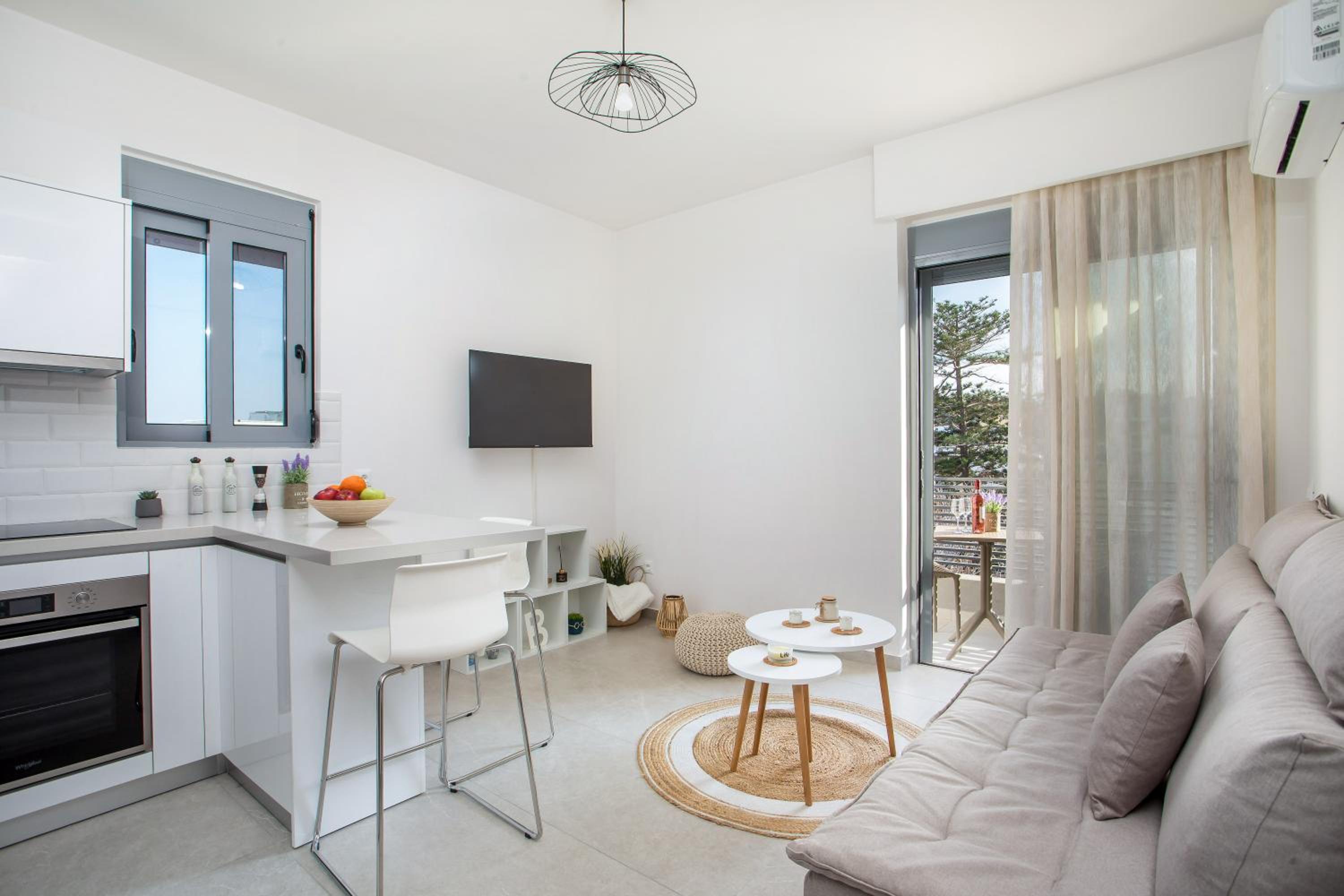 Apartment photo 1