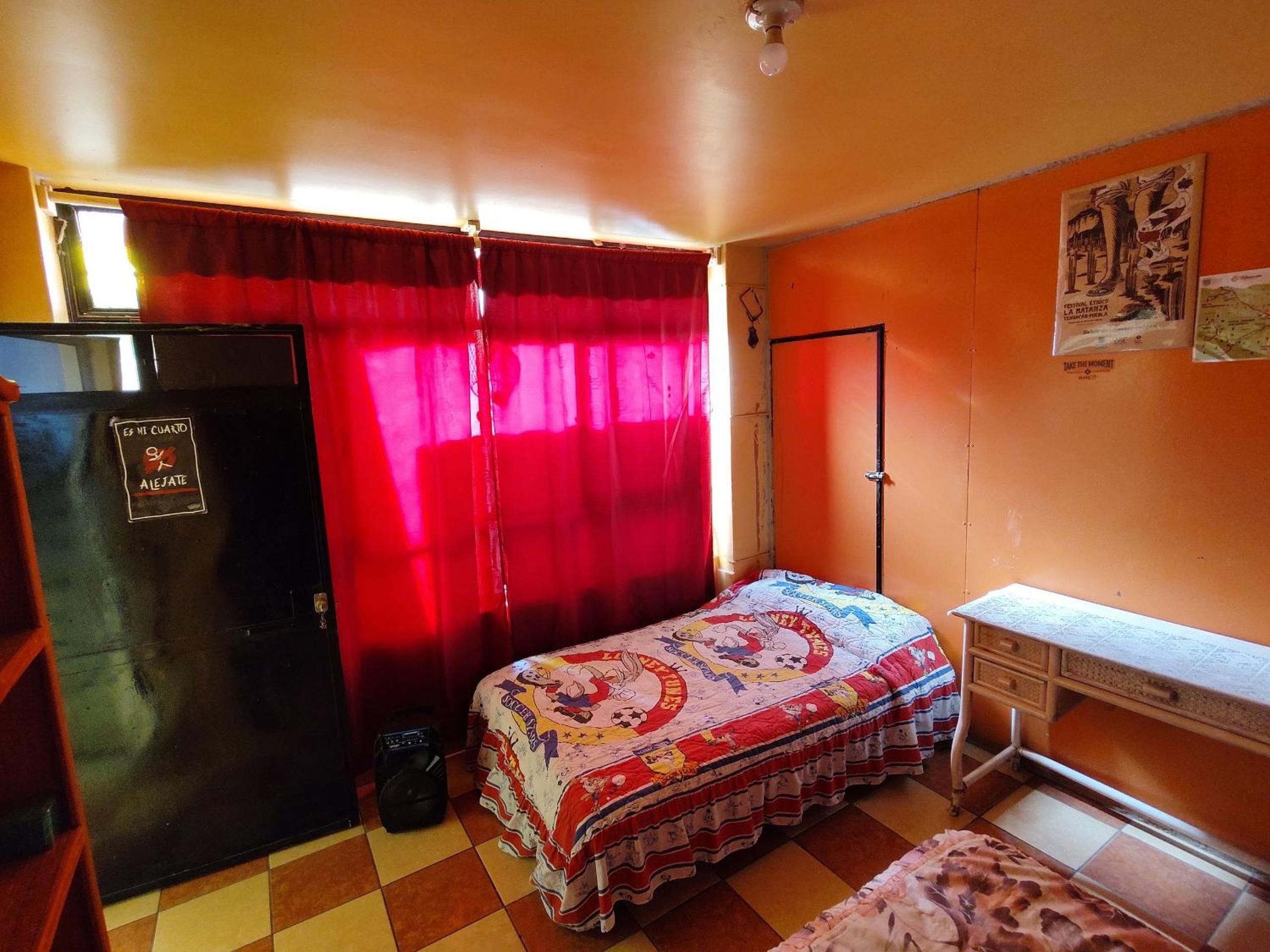 Twin Room - Photo 1