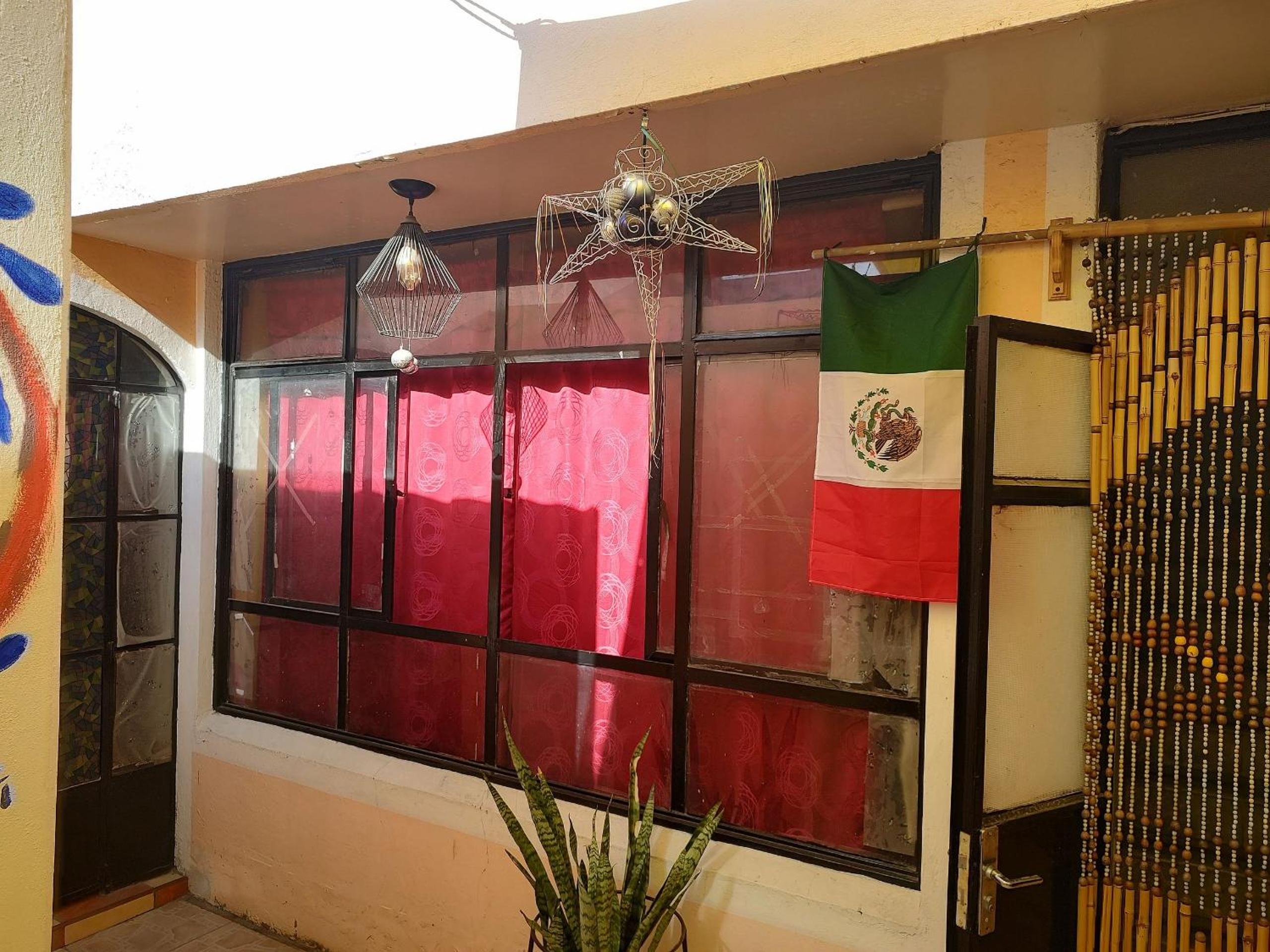 Twin Room - Photo 5