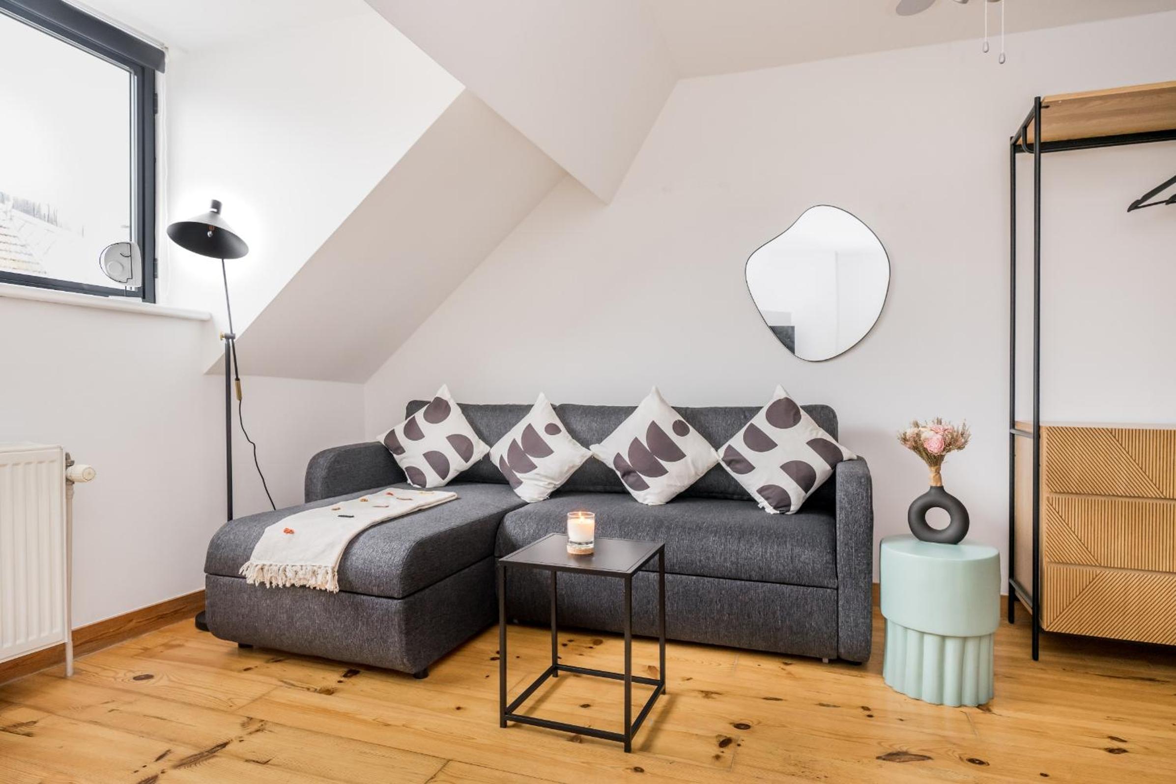 King Studio with Sofa Bed photo 2