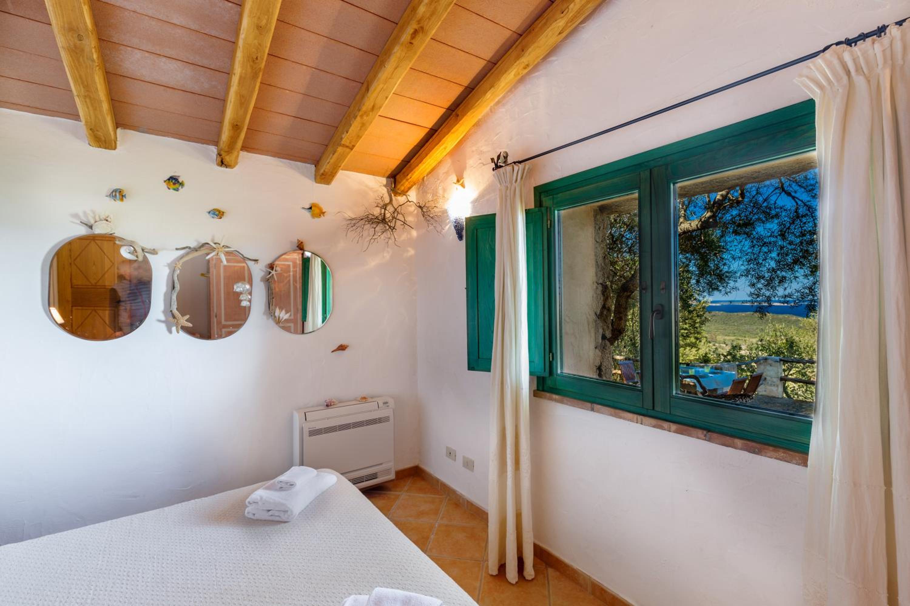 Three-Bedroom House photo 1