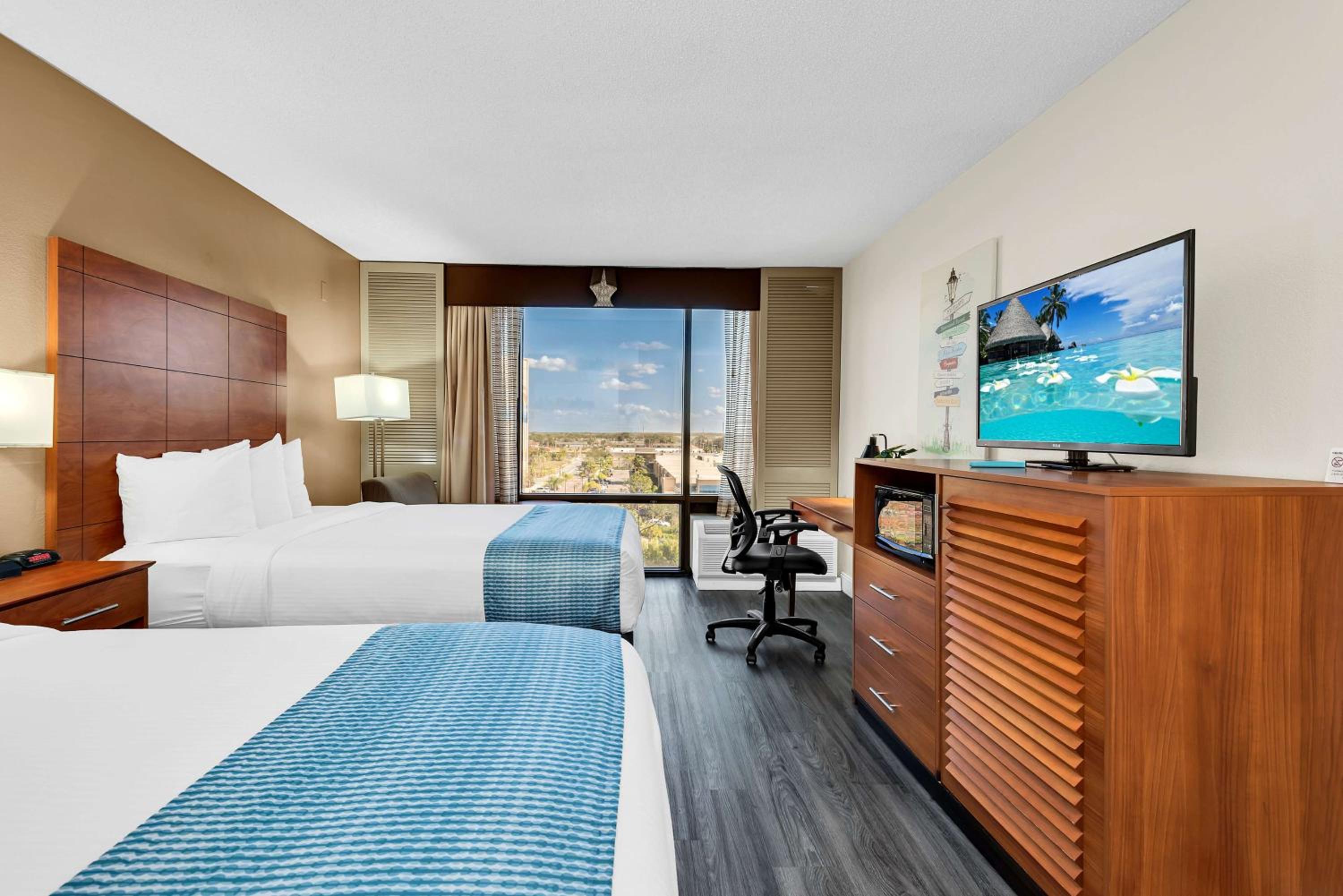 Premium Room 2 Double Beds with a Water view