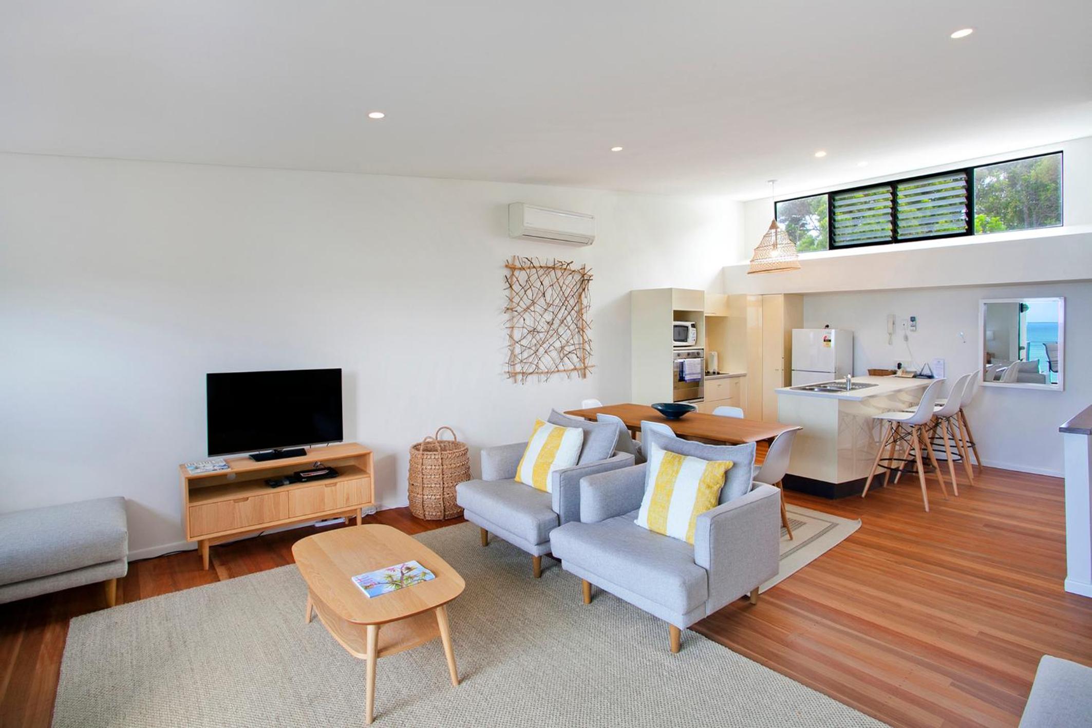 Two-Bedroom Terrace - Photo 2