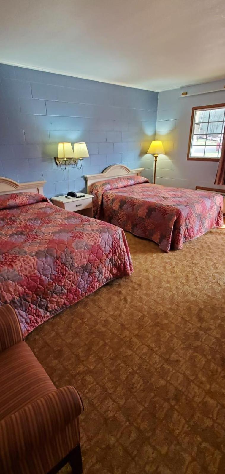Double Room with Two Double Beds photo 1