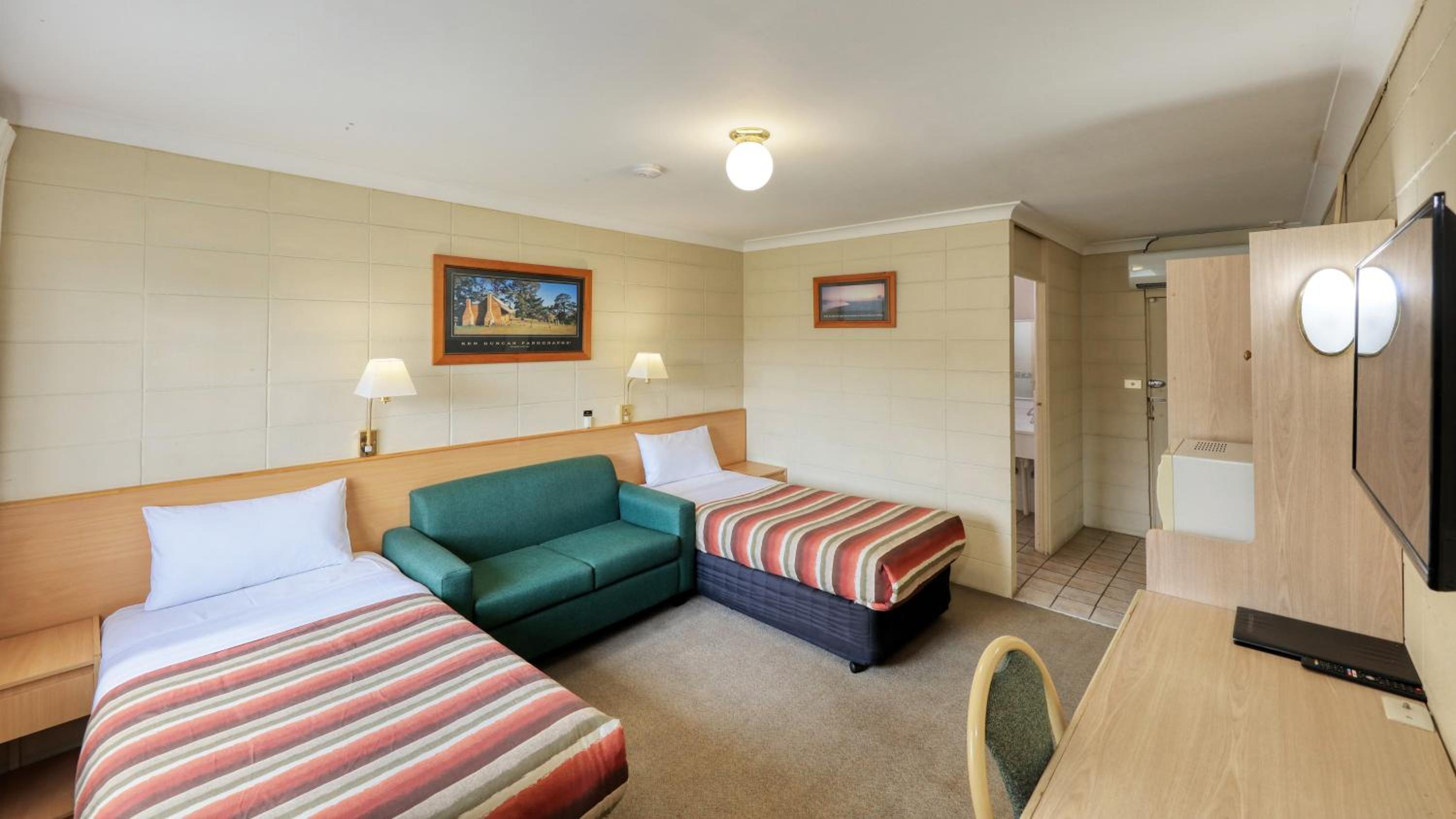 Deluxe Twin Room photo 1