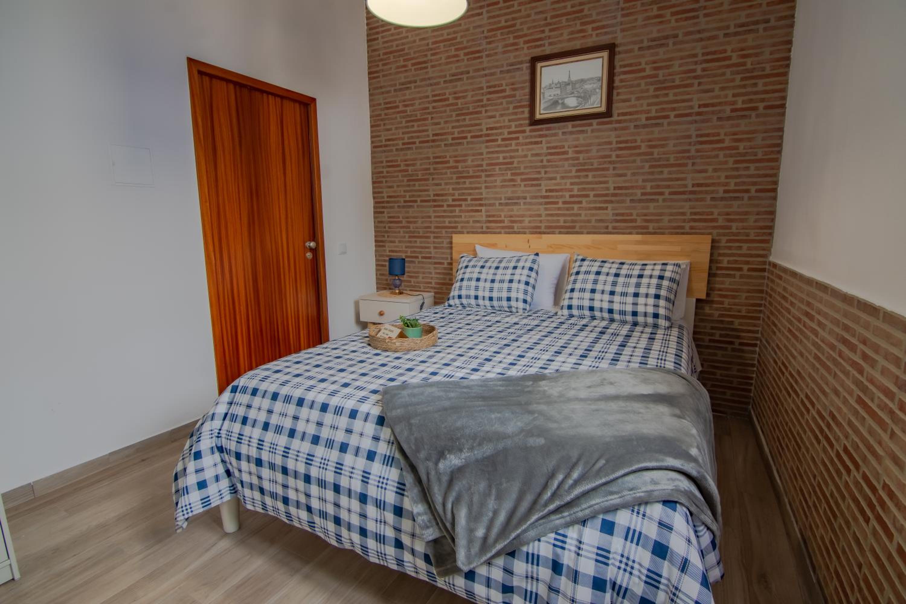 Double or Twin Room with Private Bathroom photo 1