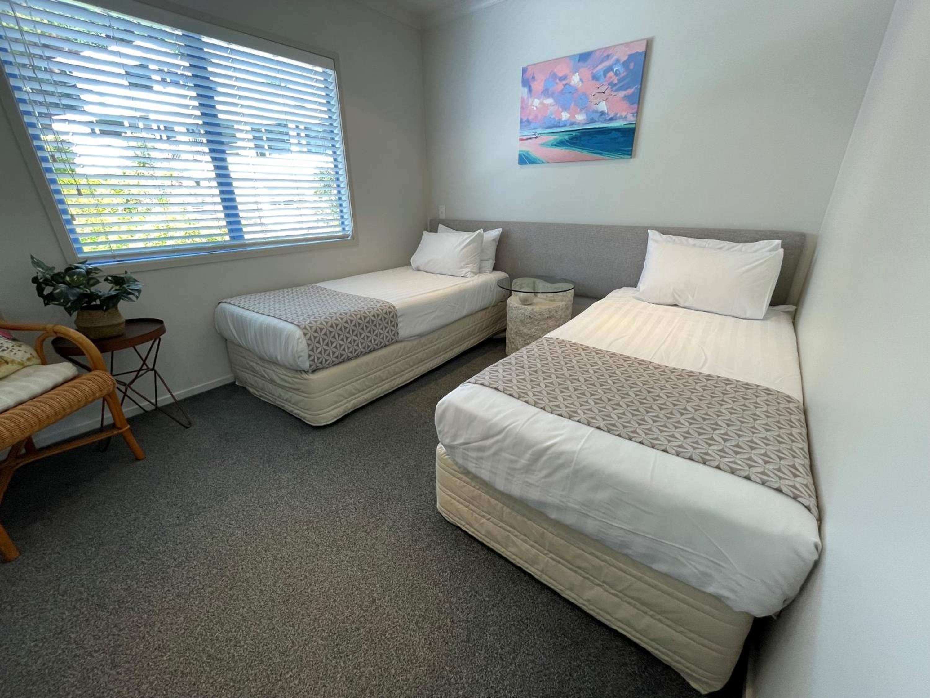 Deluxe Three Bedroom Apartment with Spa photo 1