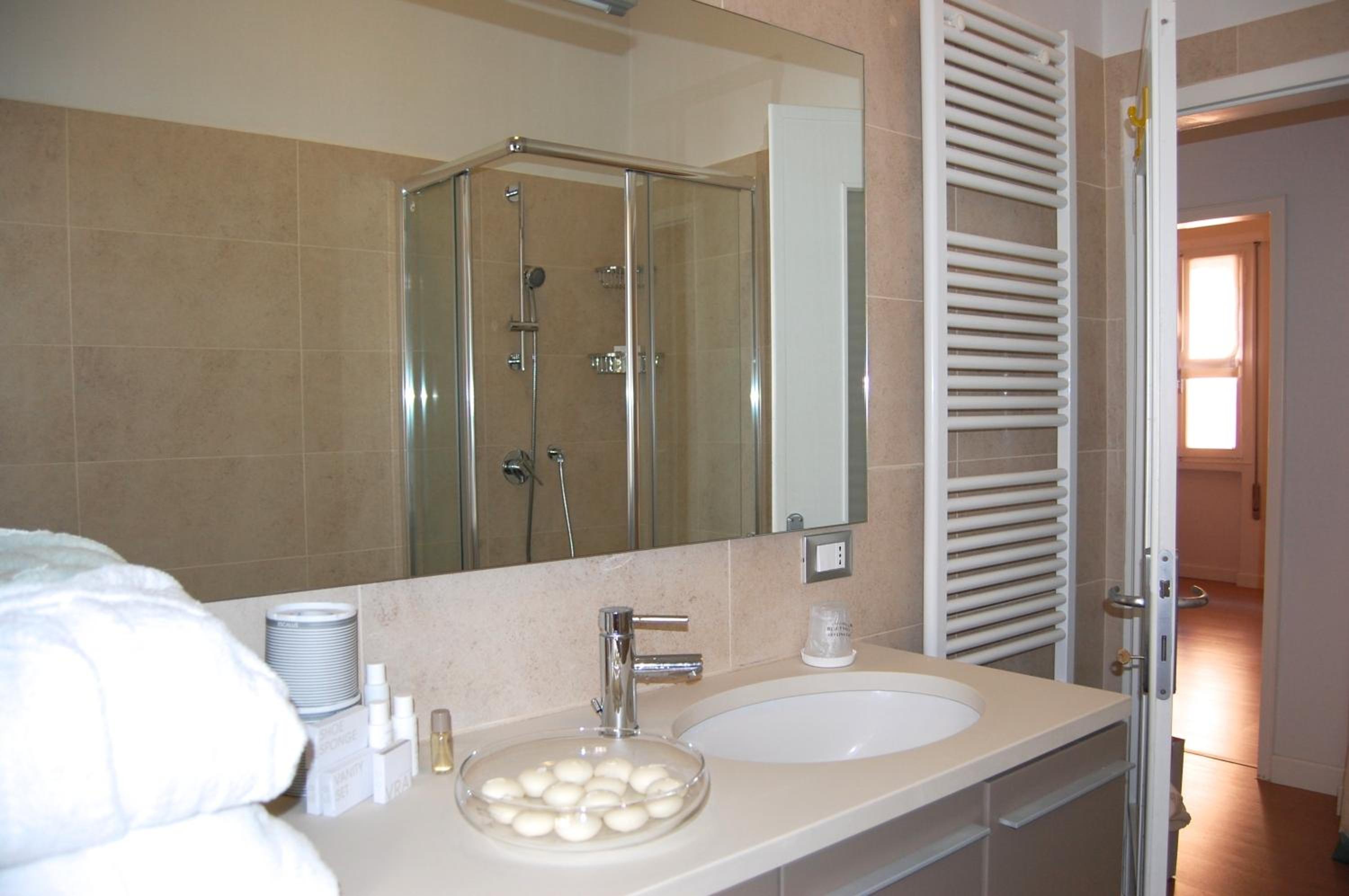 Three-Bedroom Apartment - Photo 12