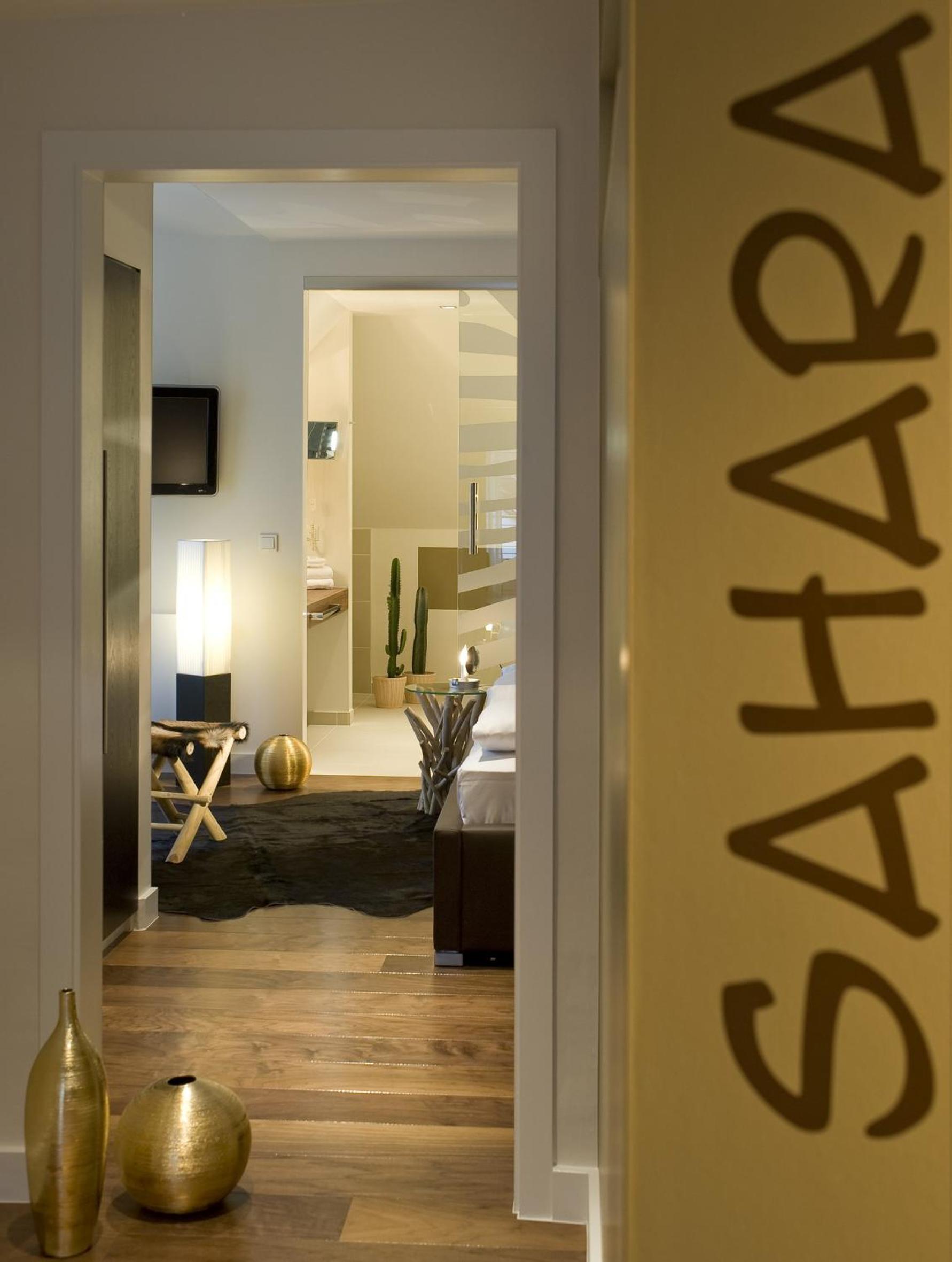 Lifestyle Suite (Annex)