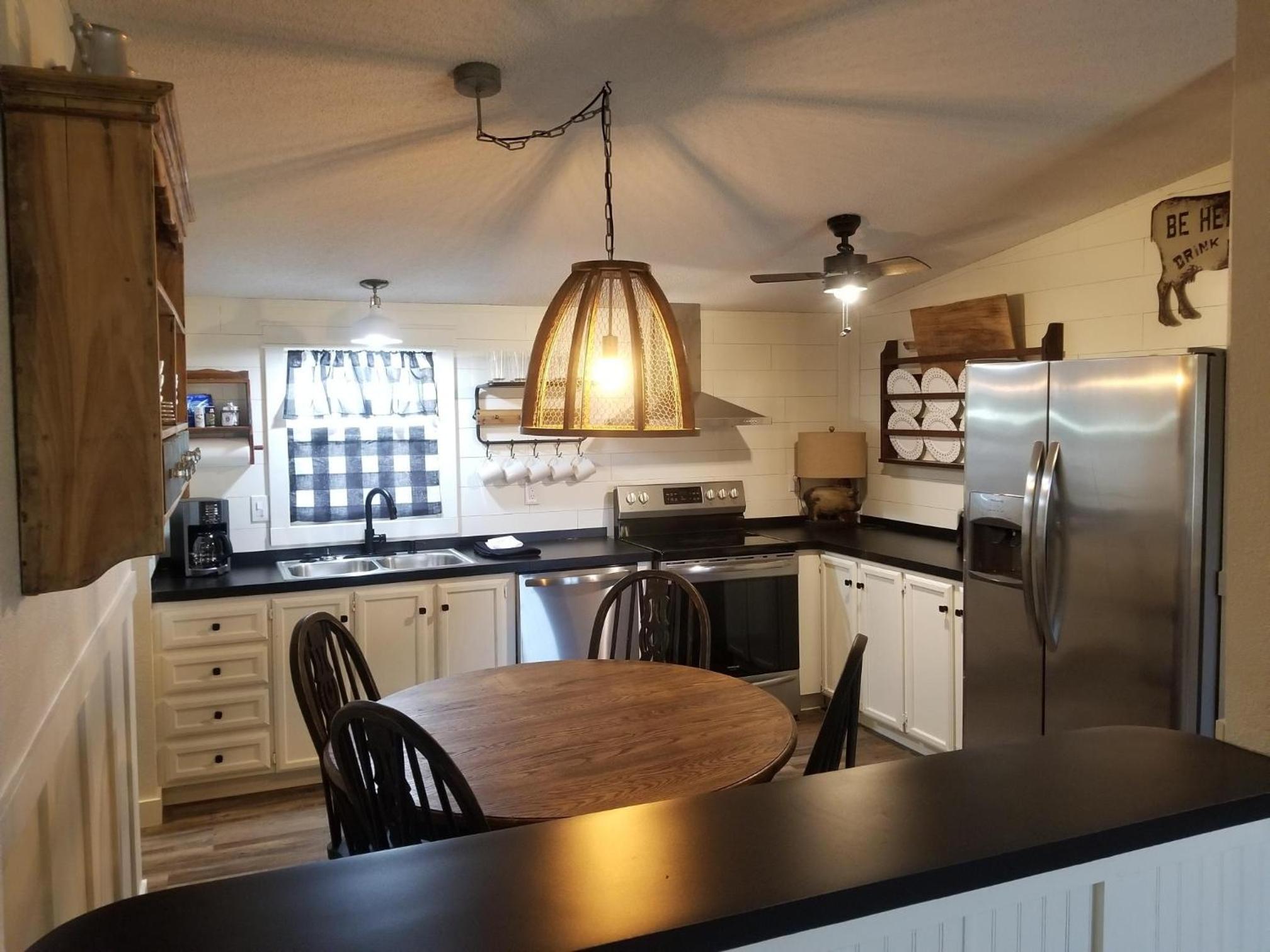 Three-Bedroom Vacation Home  photo 2