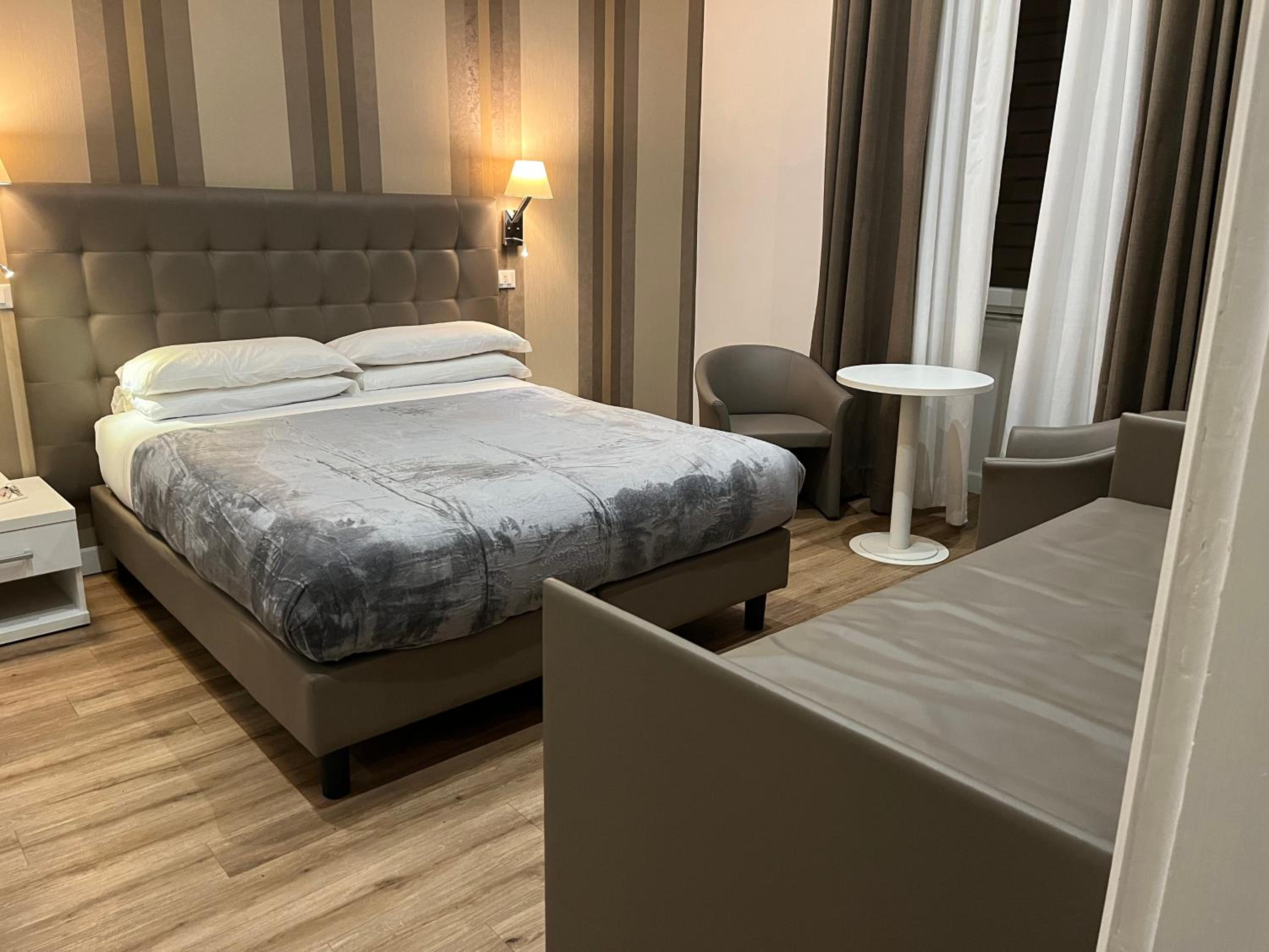 Triple Room photo 3