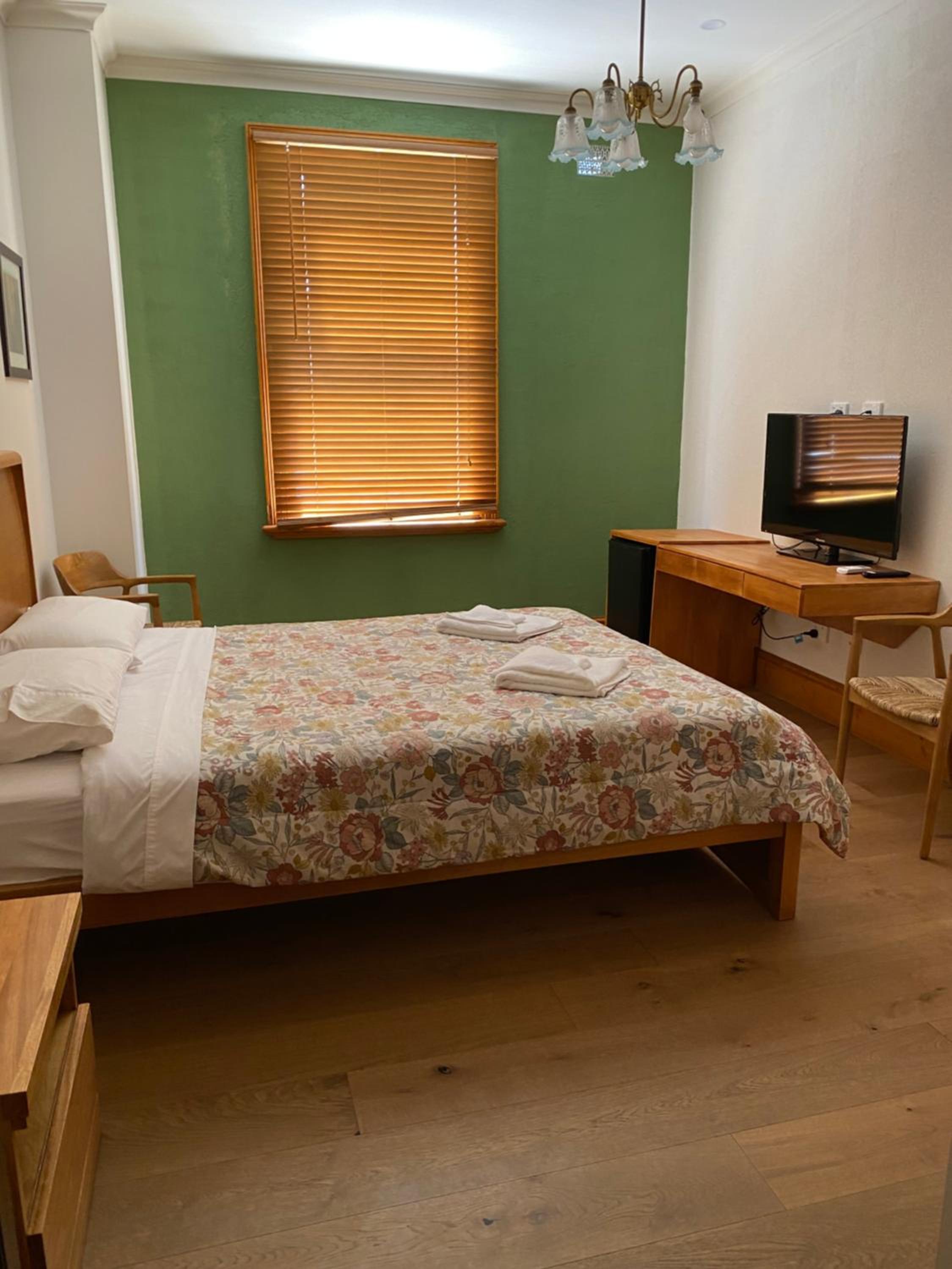 Deluxe Queen Room photo 1