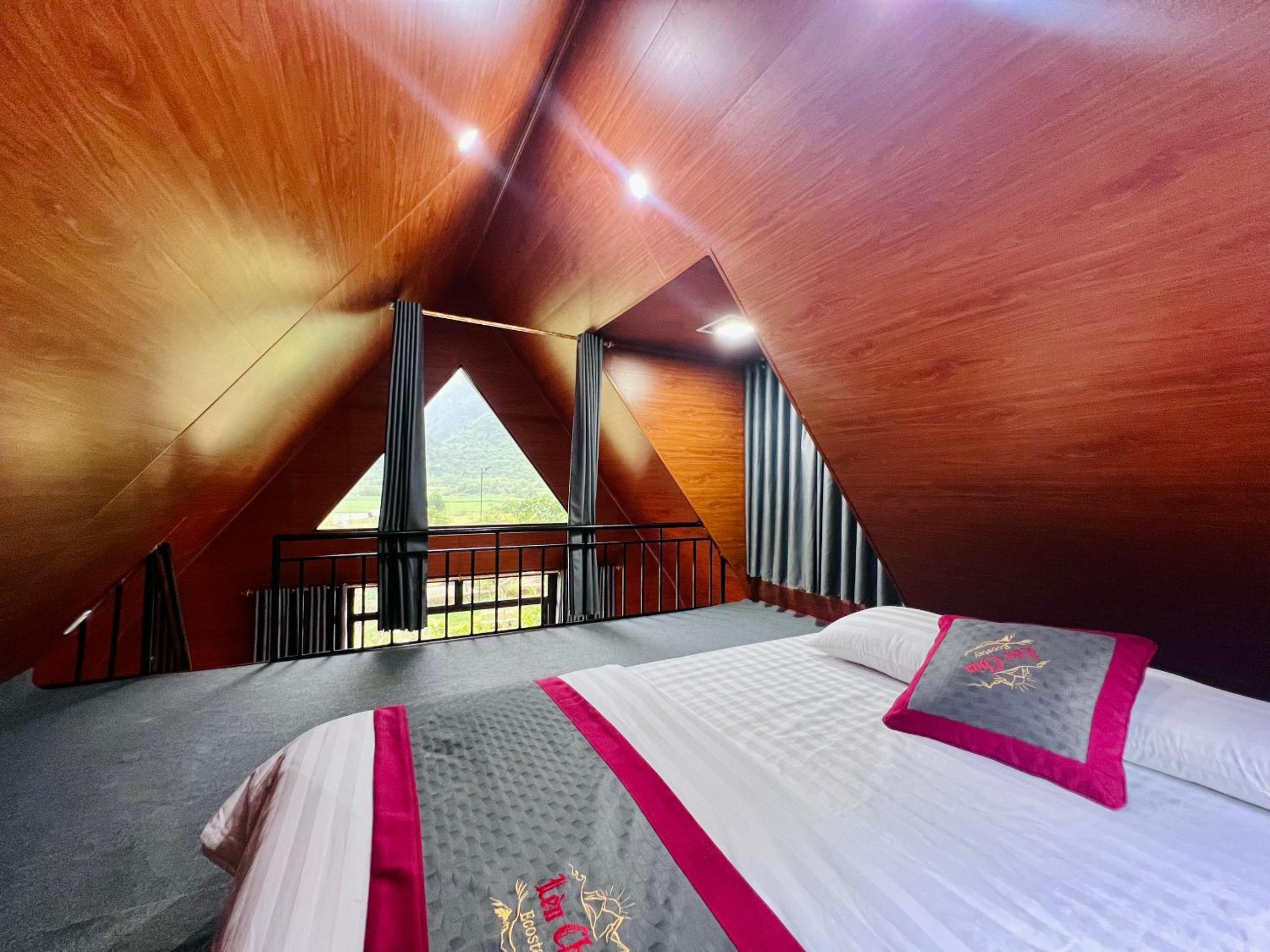 King Room With Balcony photo 1