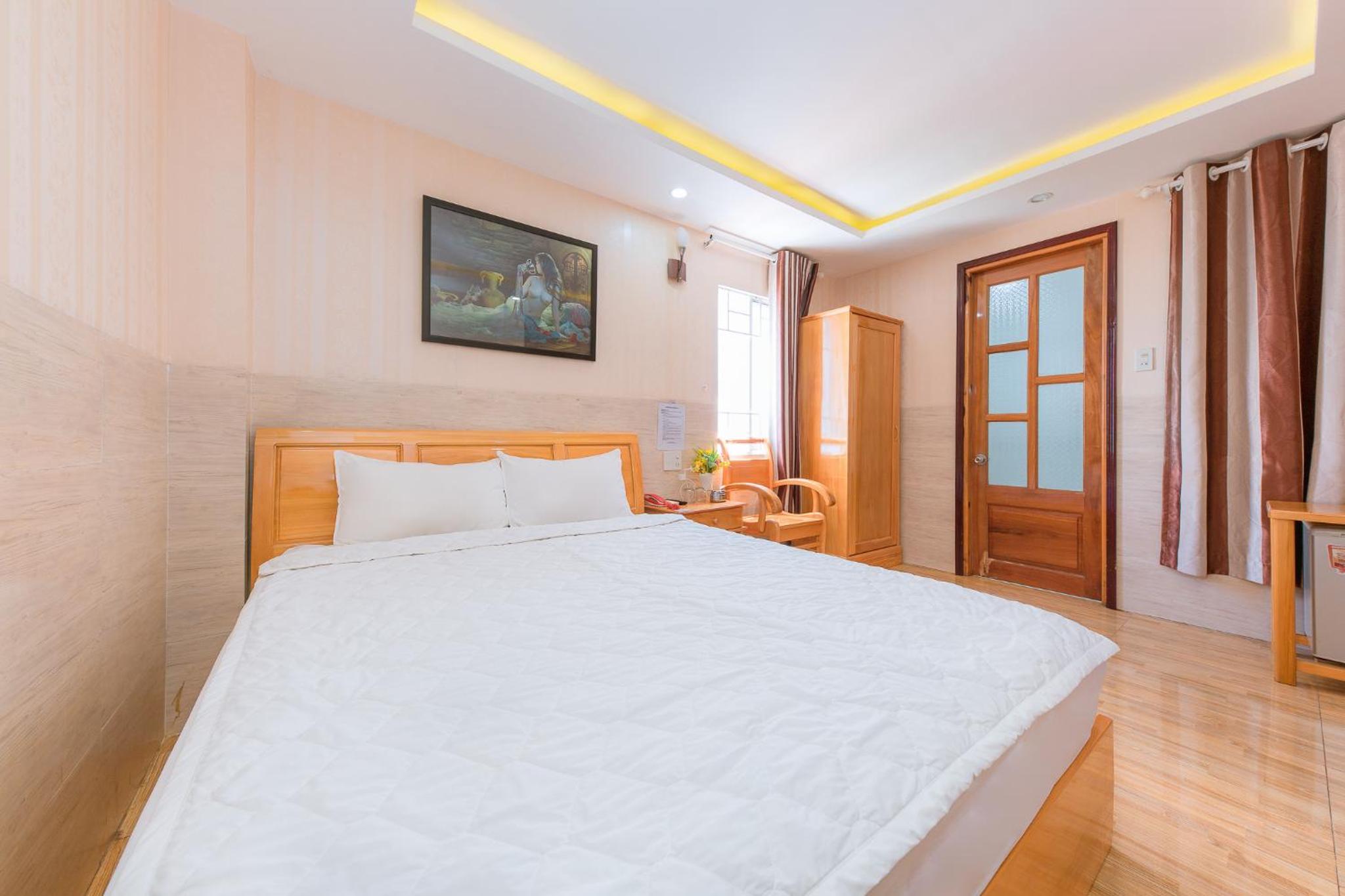 Double Room - Photo 2