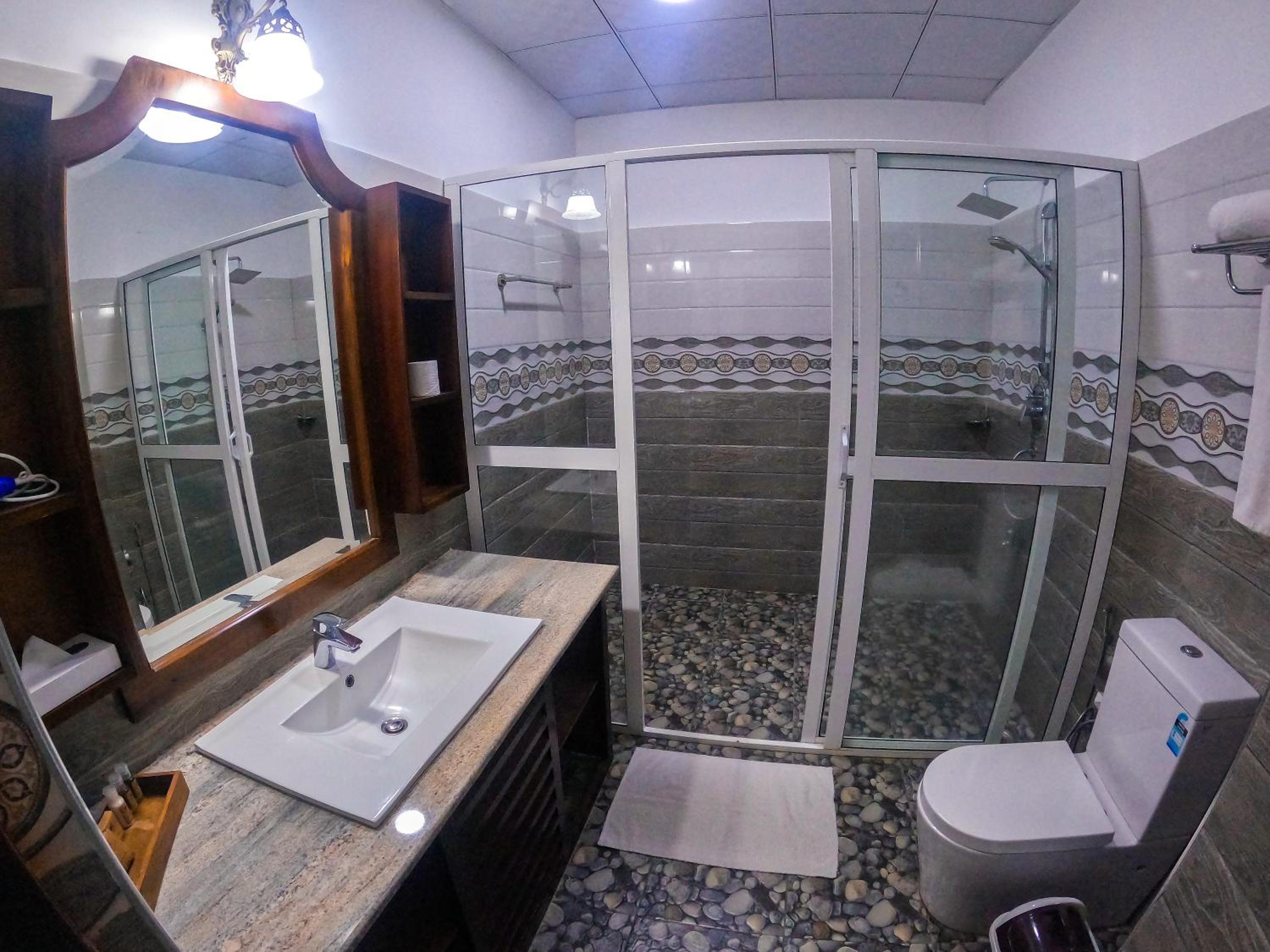 Superior Deluxe Room with Lake View photo 2