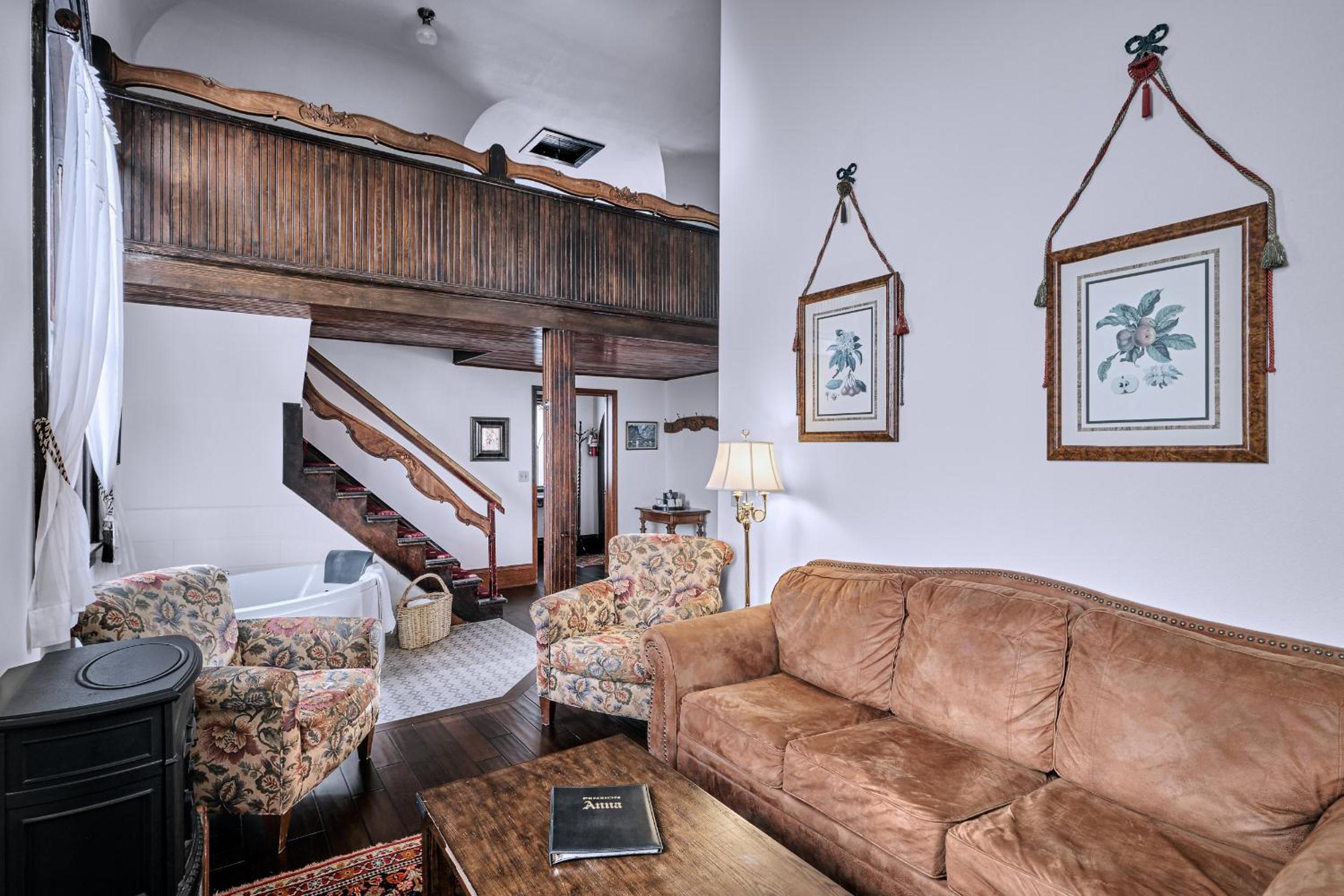 Presidential Suite photo 2