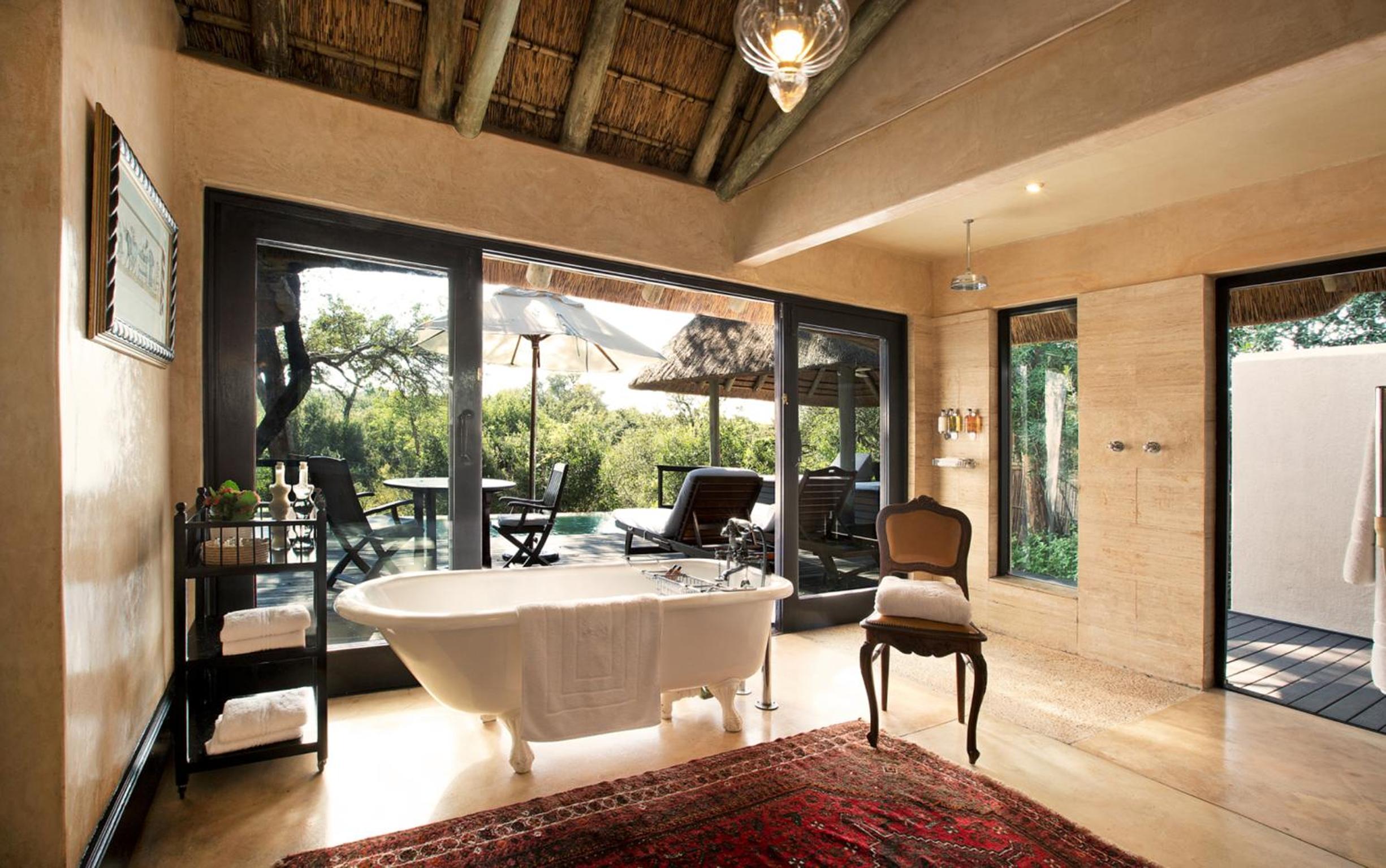 Luxury Suite photo 3