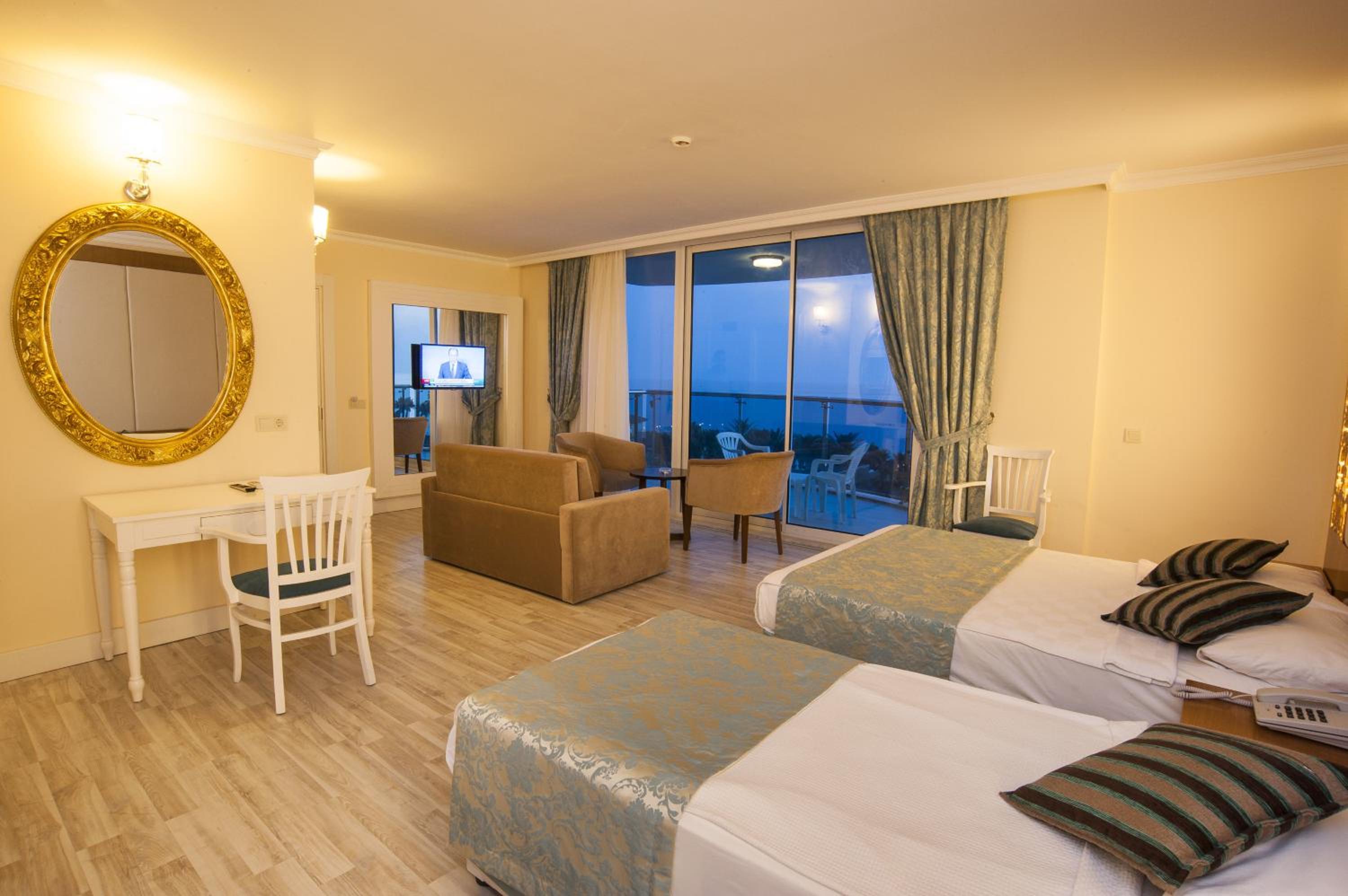 Junior Suite with Sea View