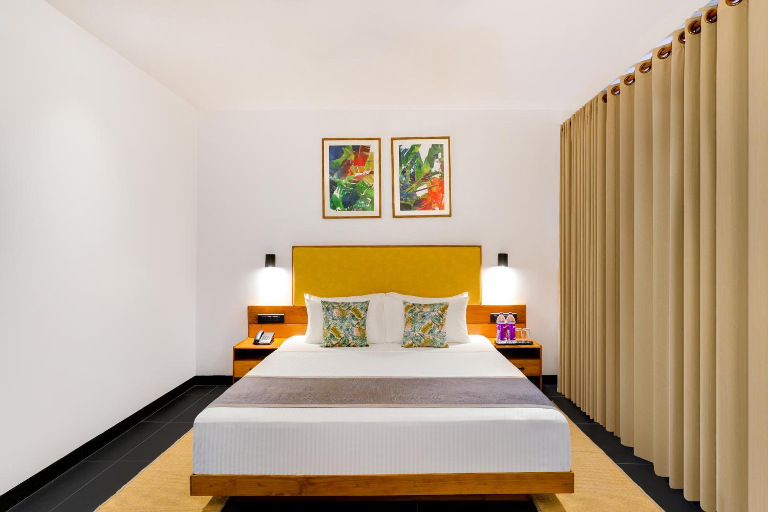 Deluxe Suite - Photo 1