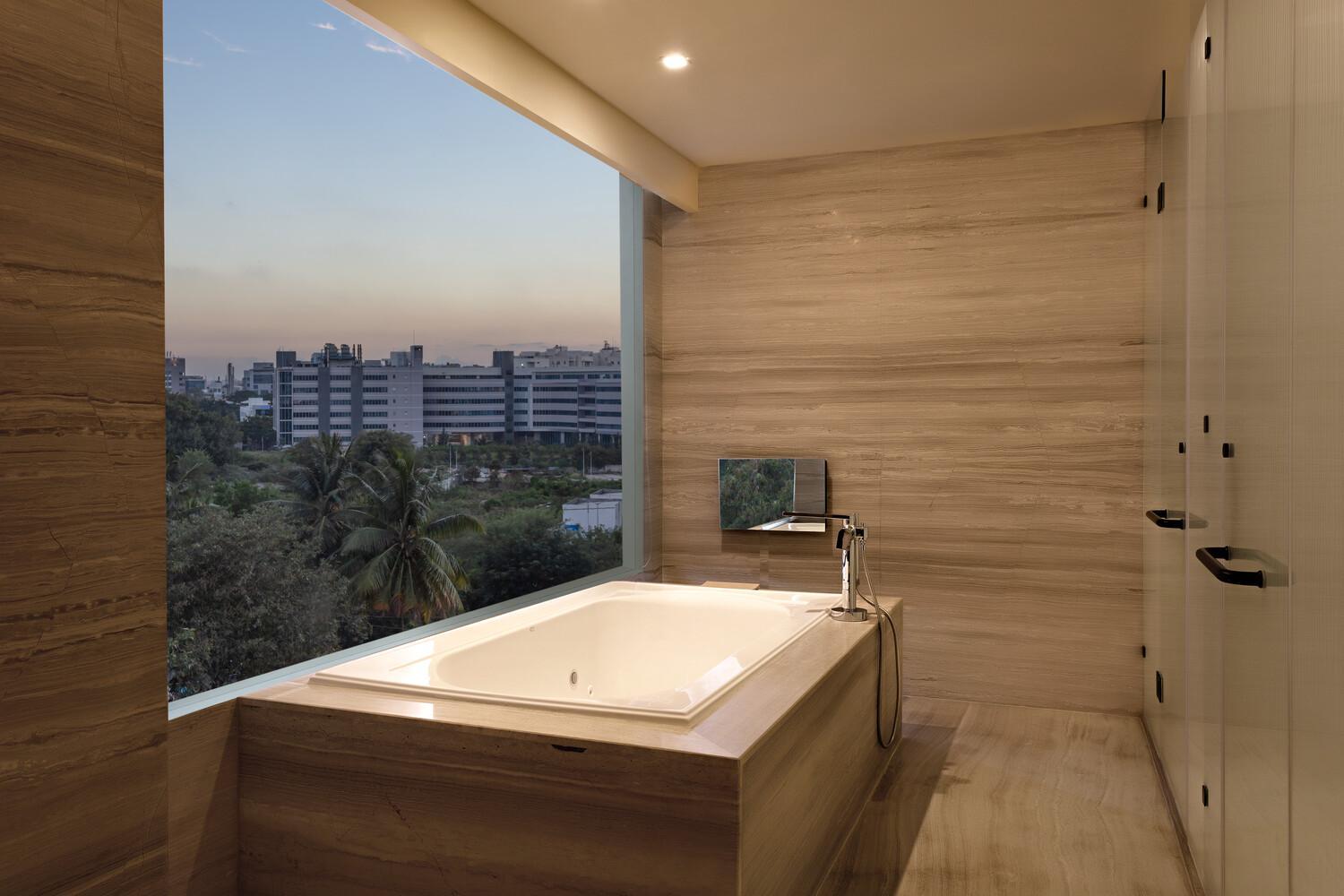 Junior Kitchenette Suite with Club lounge access - Photo 2