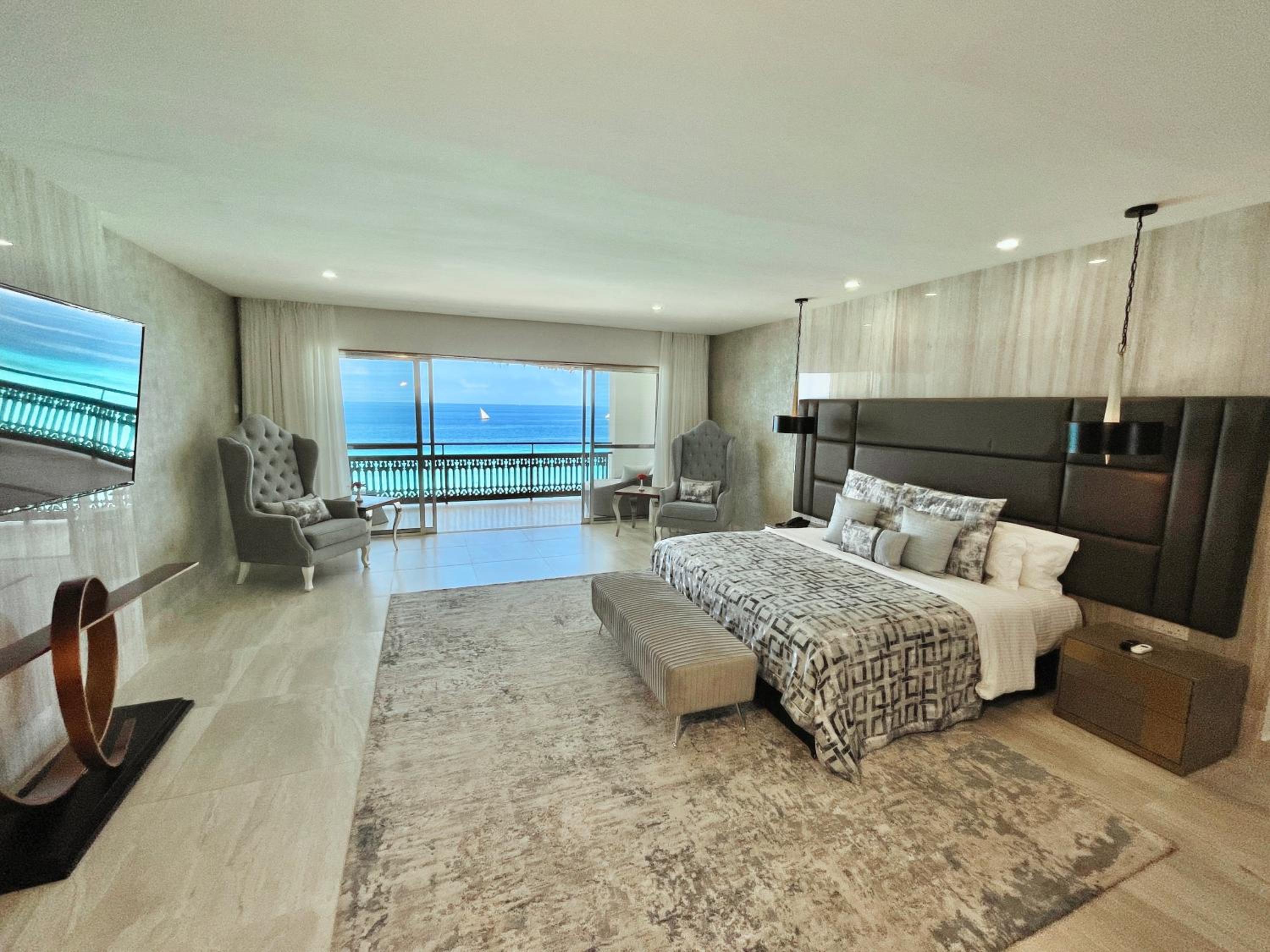 Presidential Suite photo 2