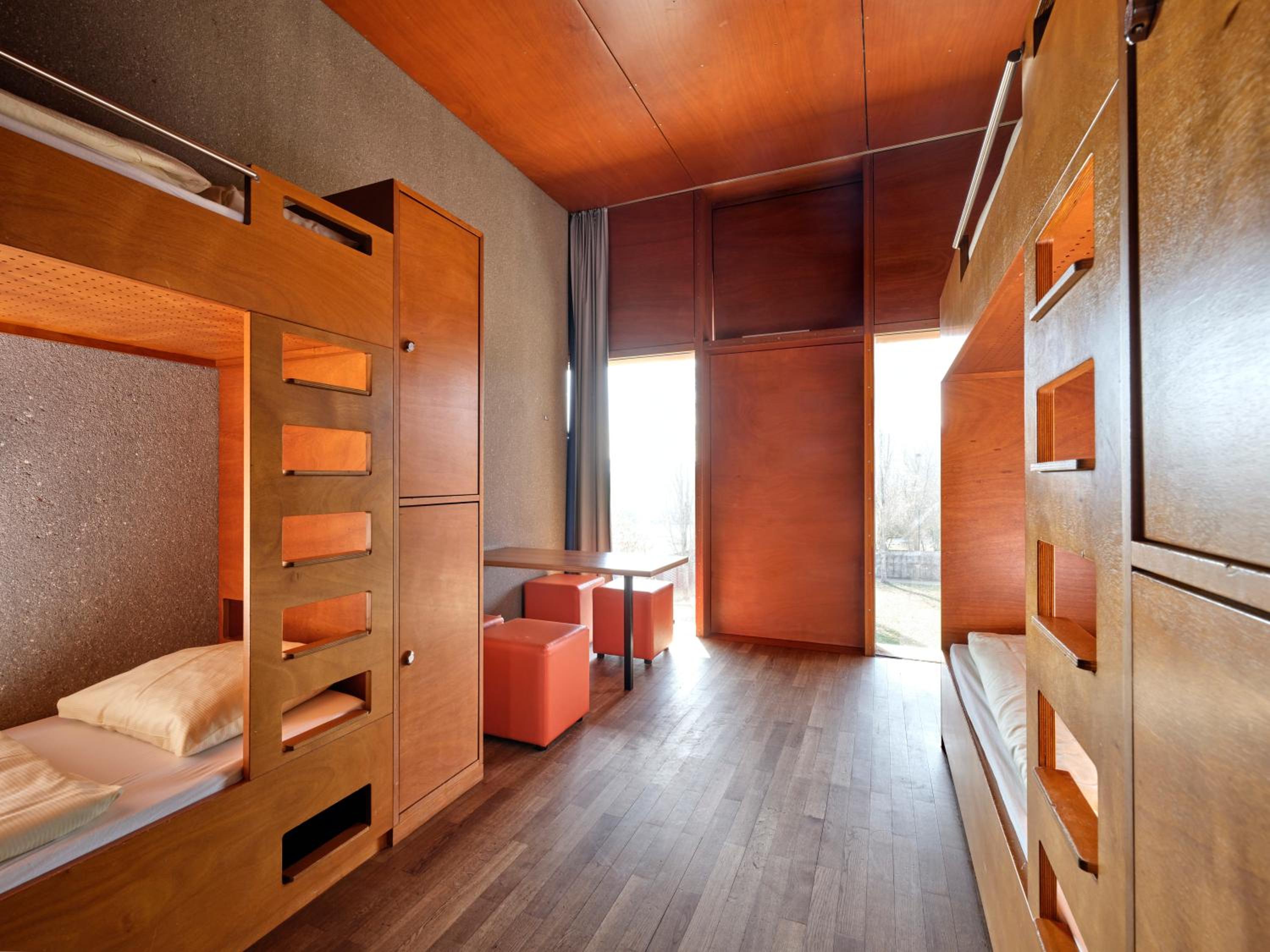 Twin Room - Photo 1