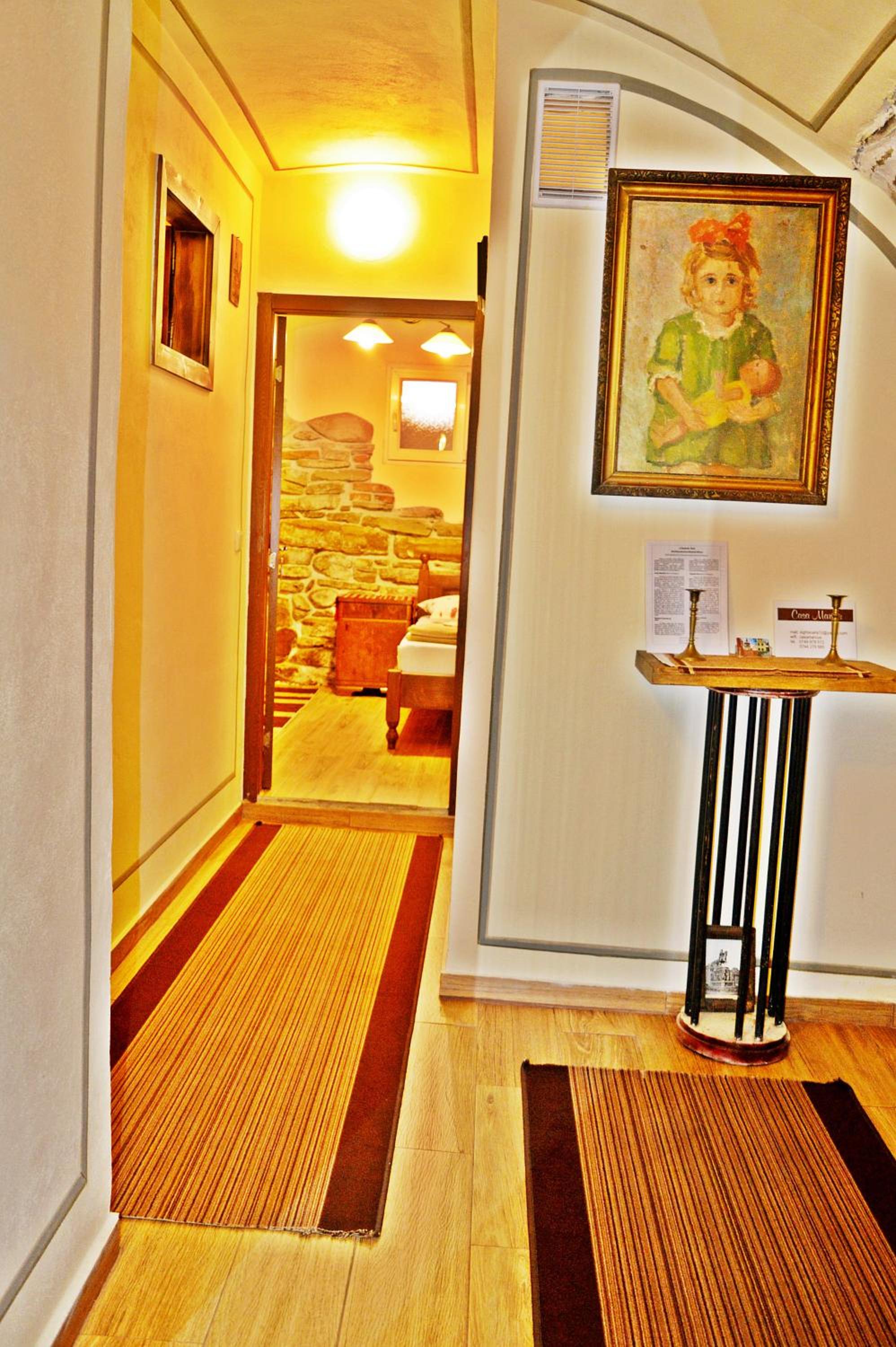 Single Room with Bathroom photo 1