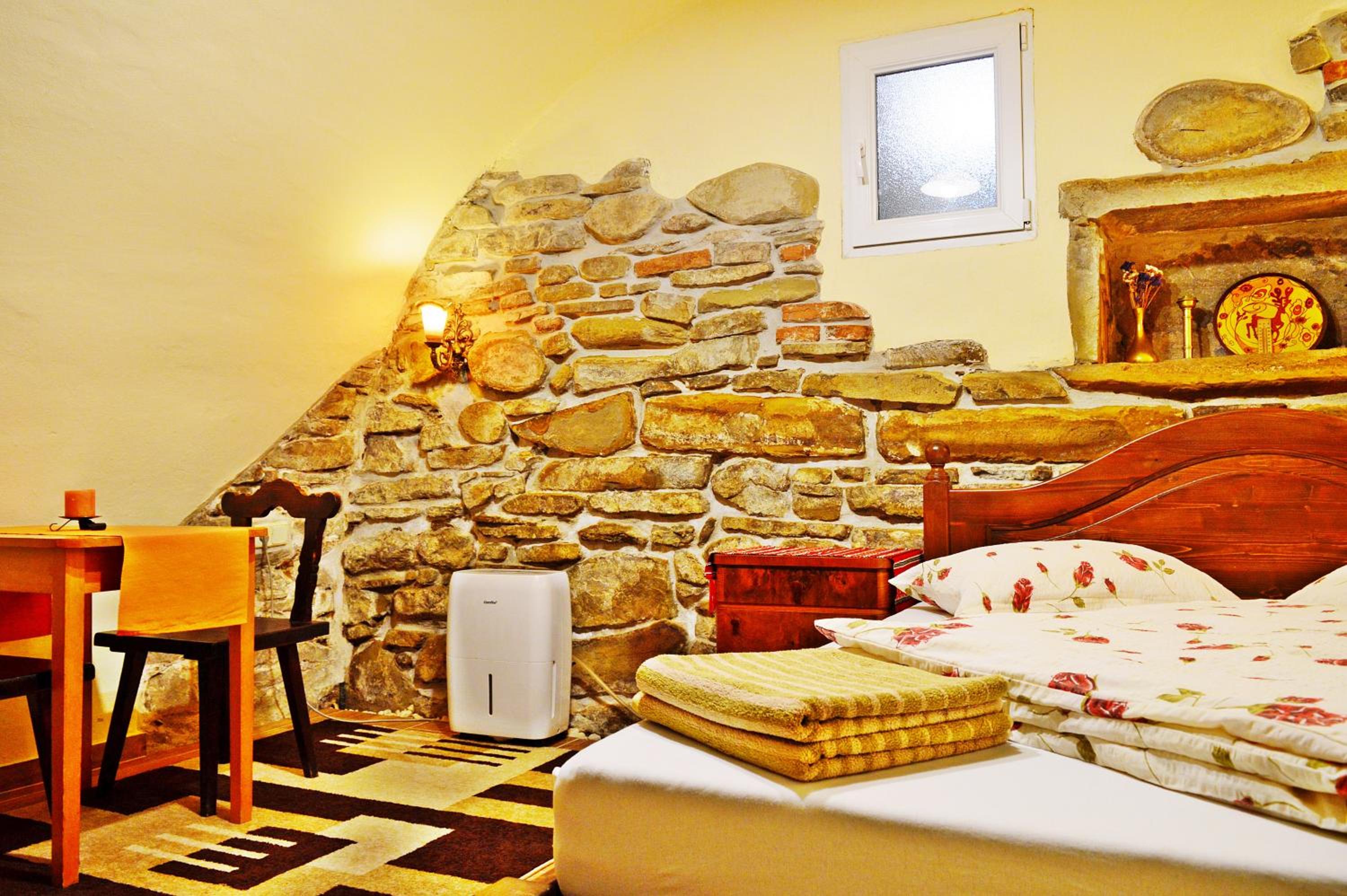 Double Room with Private Bathroom photo 2