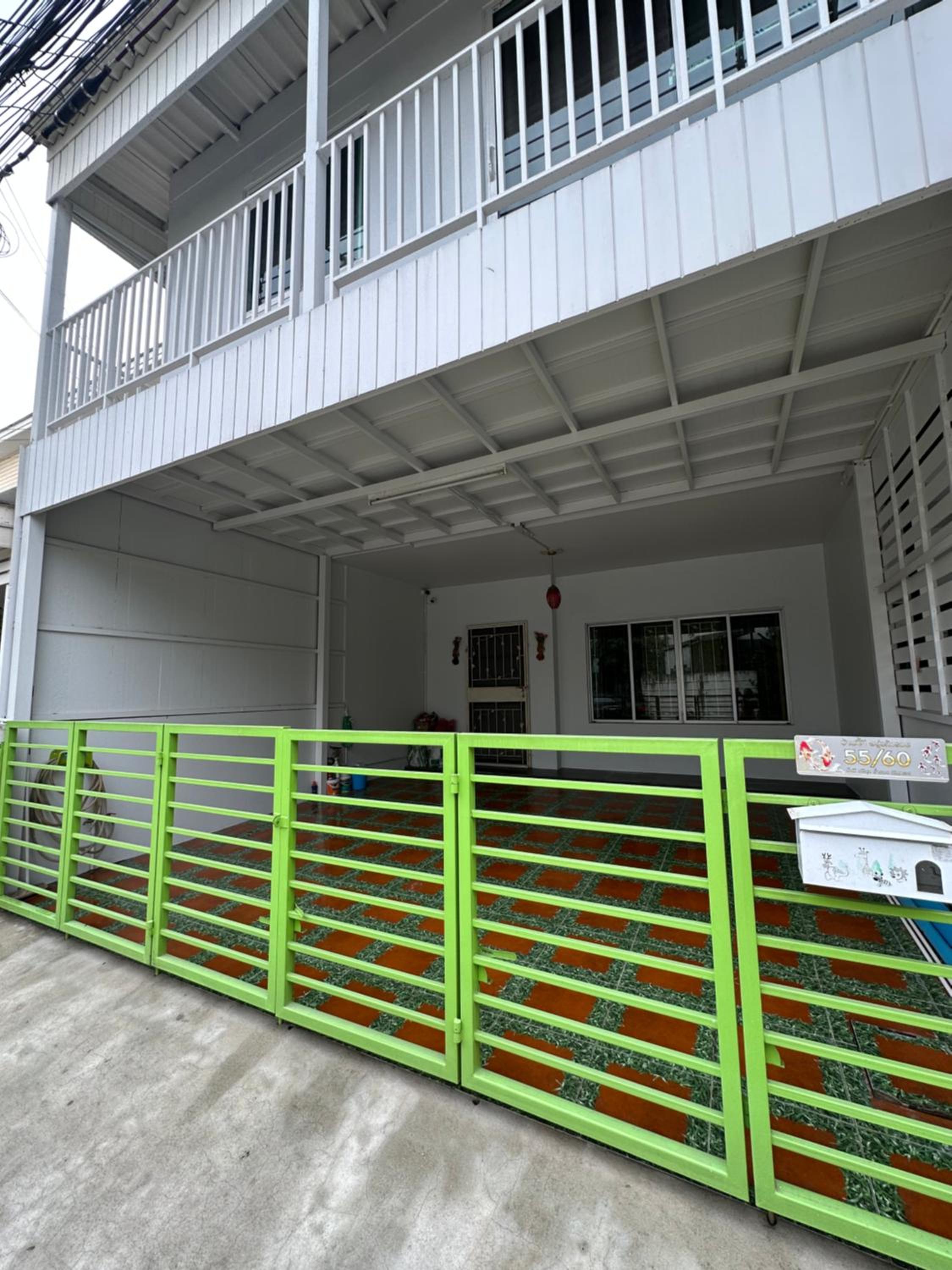 Three-Bedroom Villa - Photo 16