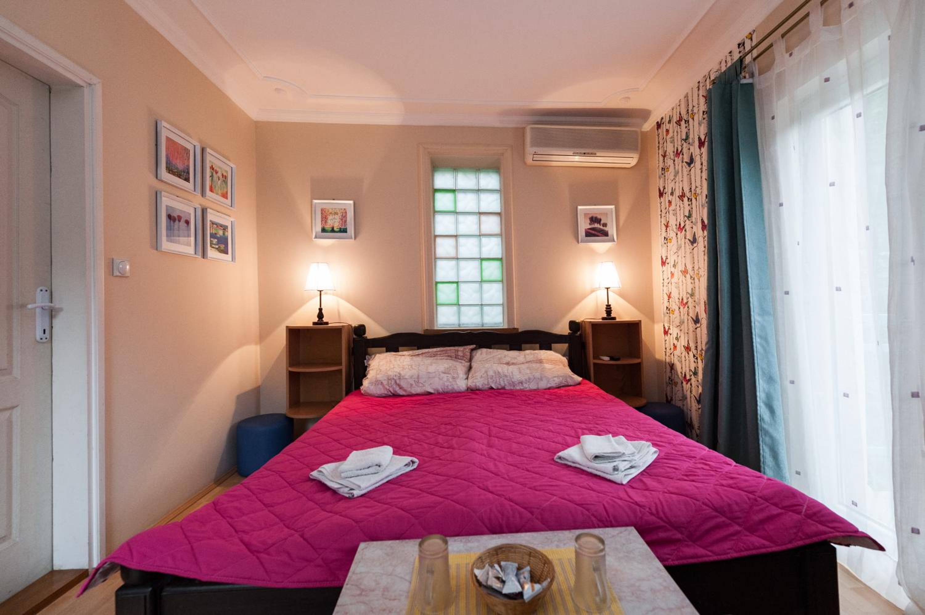 Villa photo 3