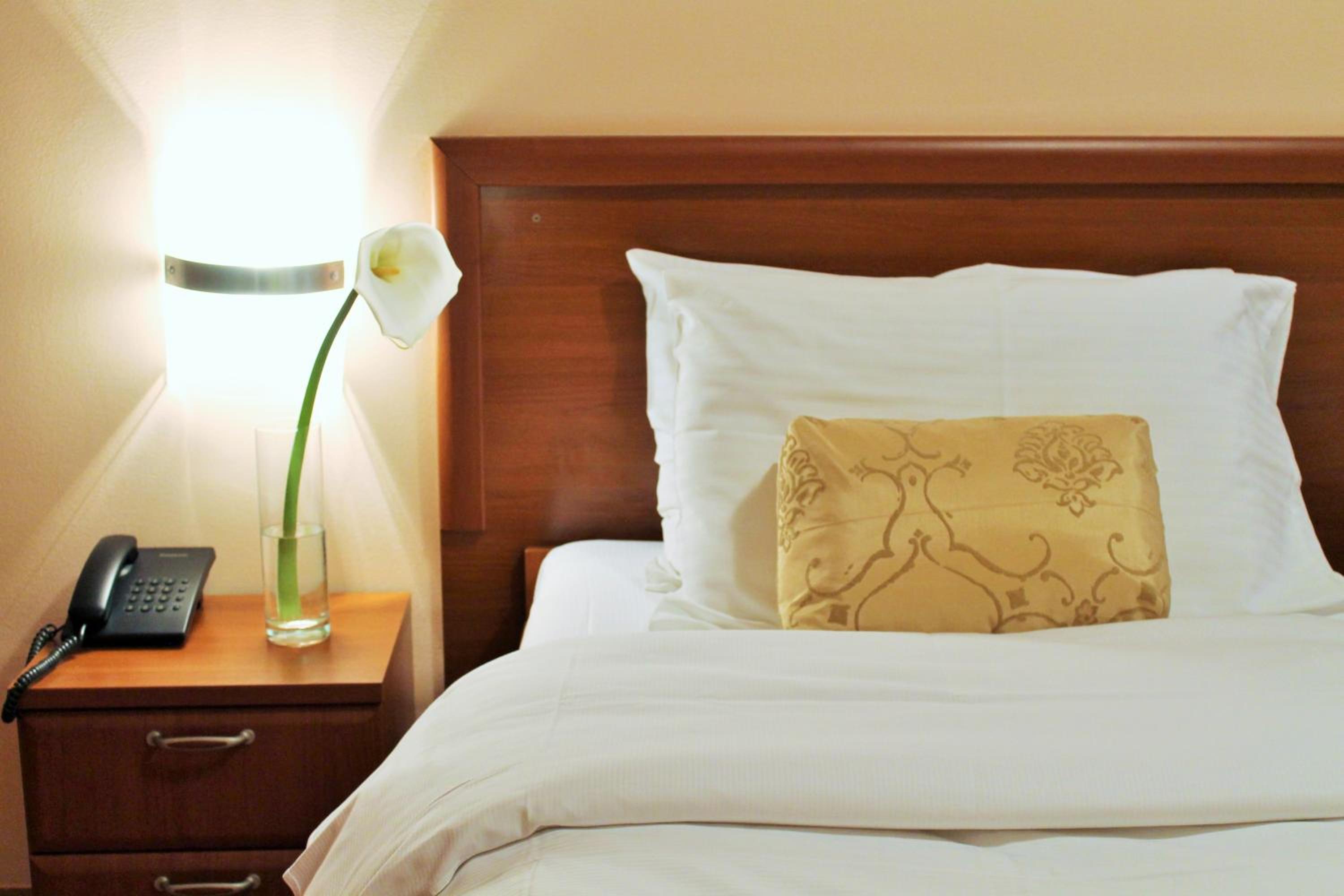 Double or Twin Room - Photo 4