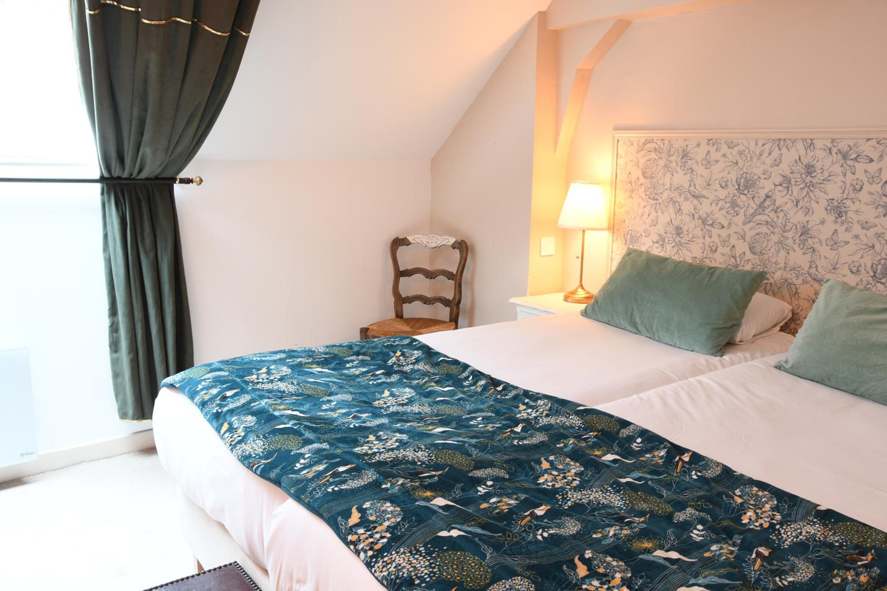 Attic Twin Room