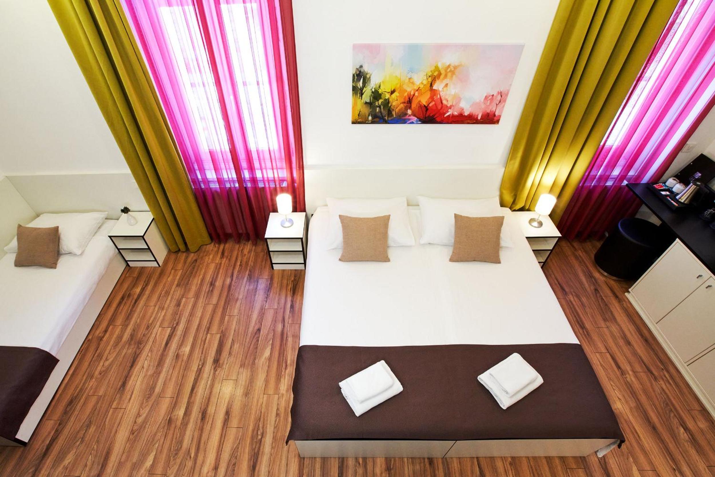 Quadruple Room - Photo 6