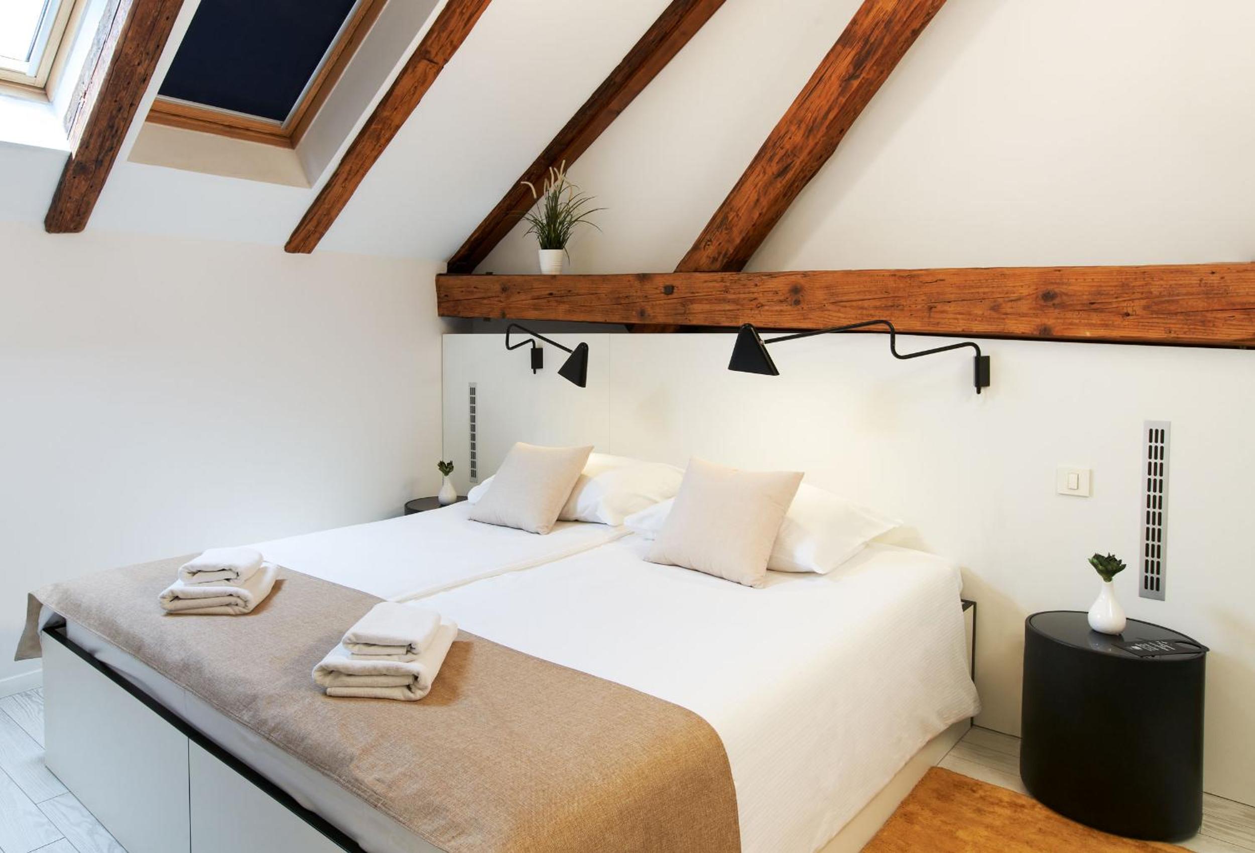 Quadruple Room - Photo 9