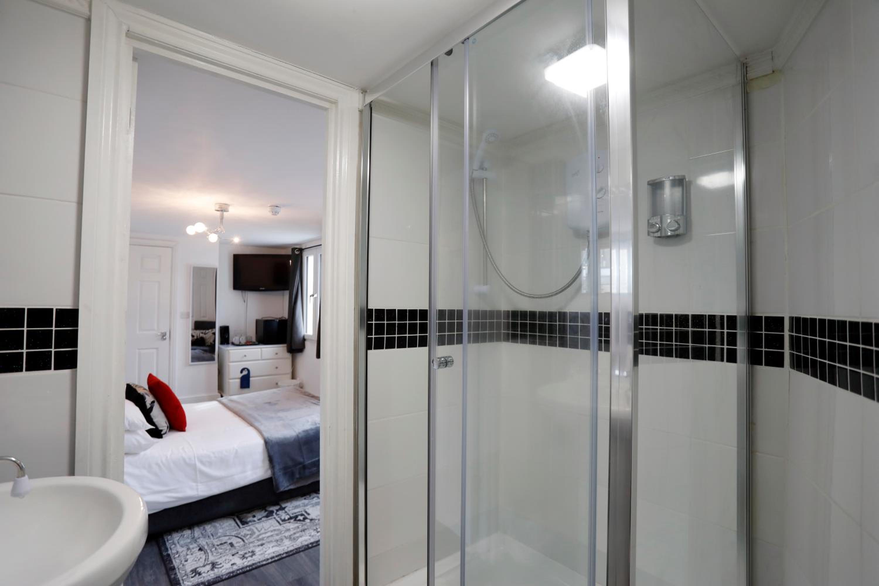 Deluxe Double Room photo 3