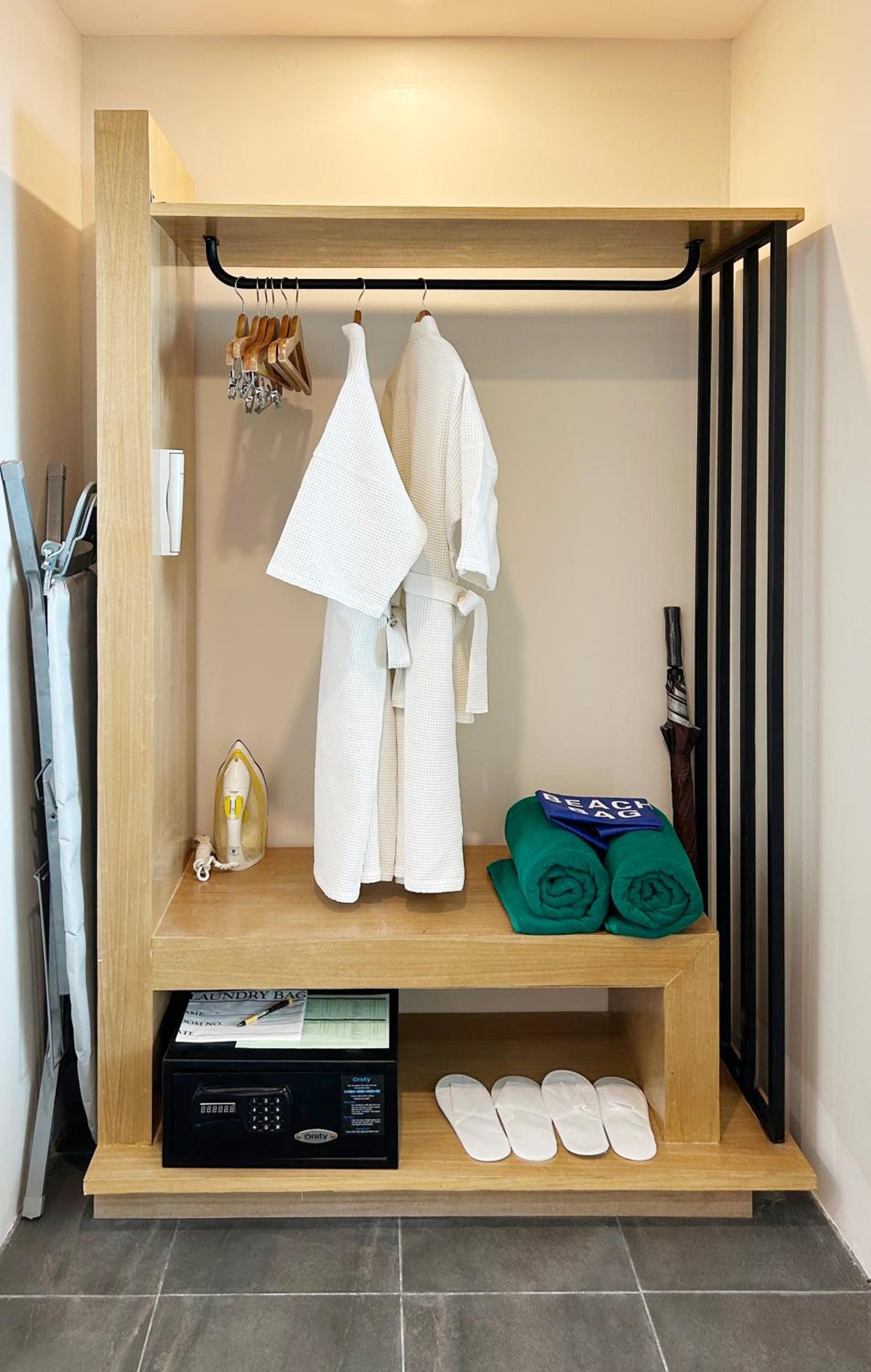 Two-Bedroom Suite - Photo 10