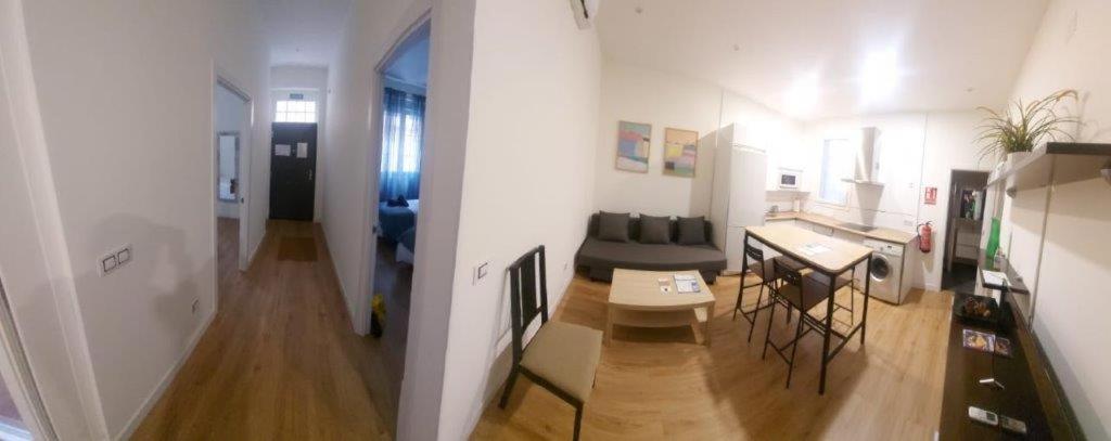 Two-Bedroom Apartment photo 2