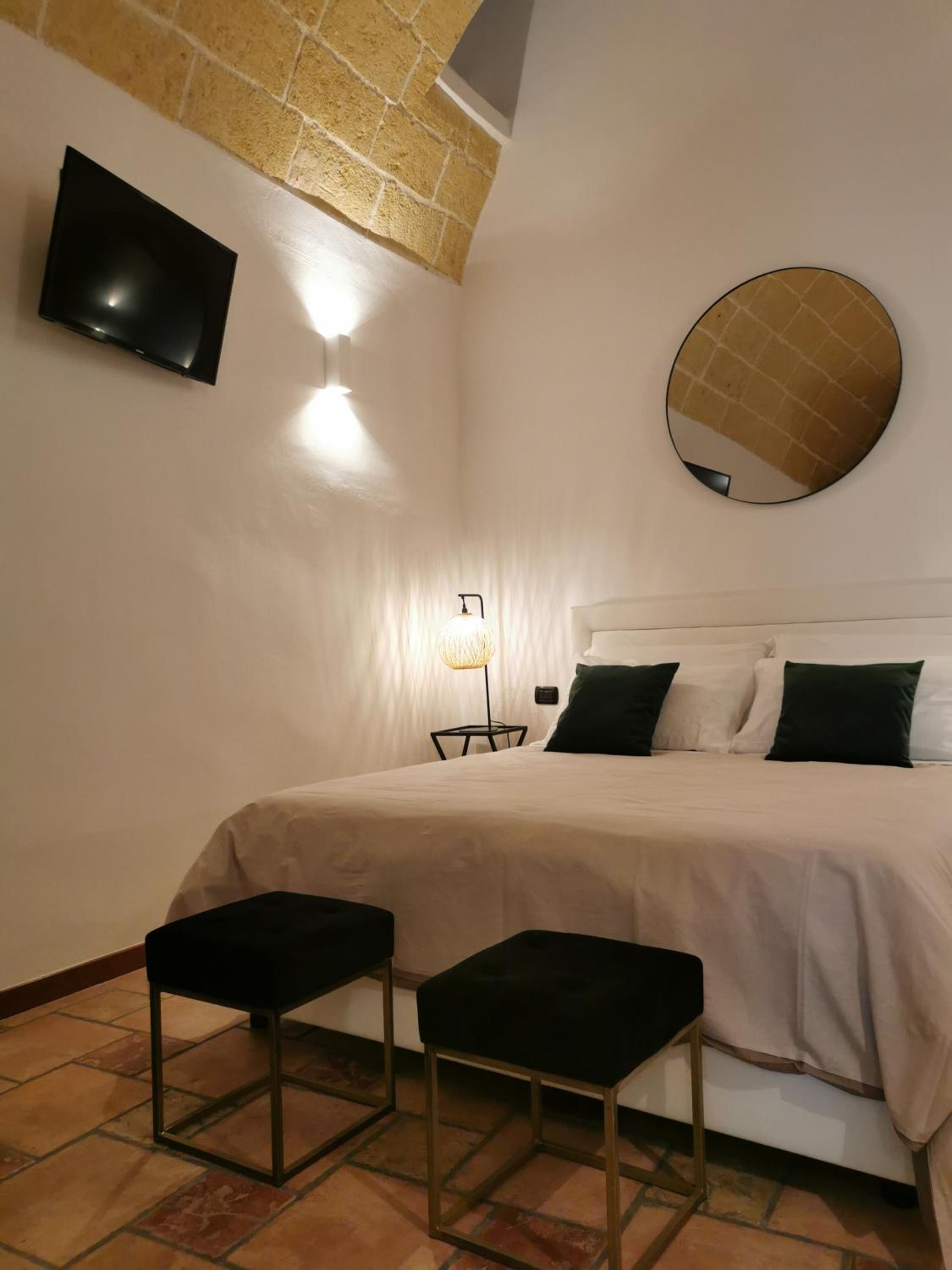 Double Room - Photo 3