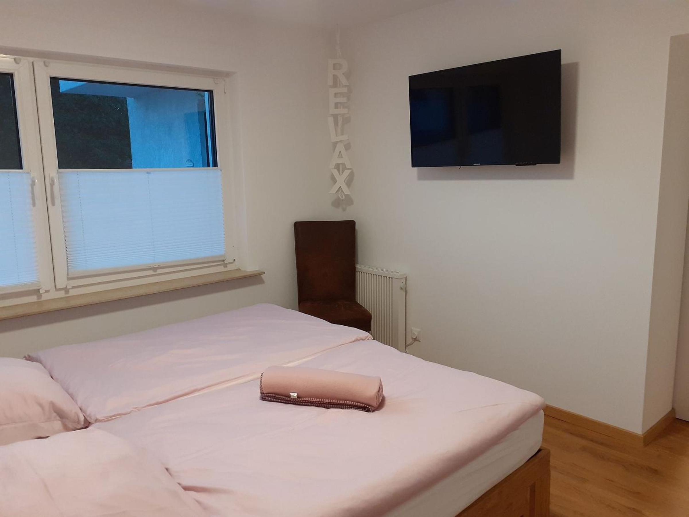 Superior One-Bedroom Apartment photo 2