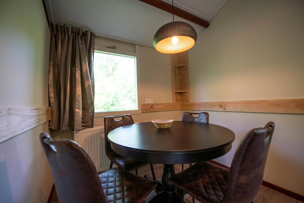 Two-Bedroom Bungalow photo 1