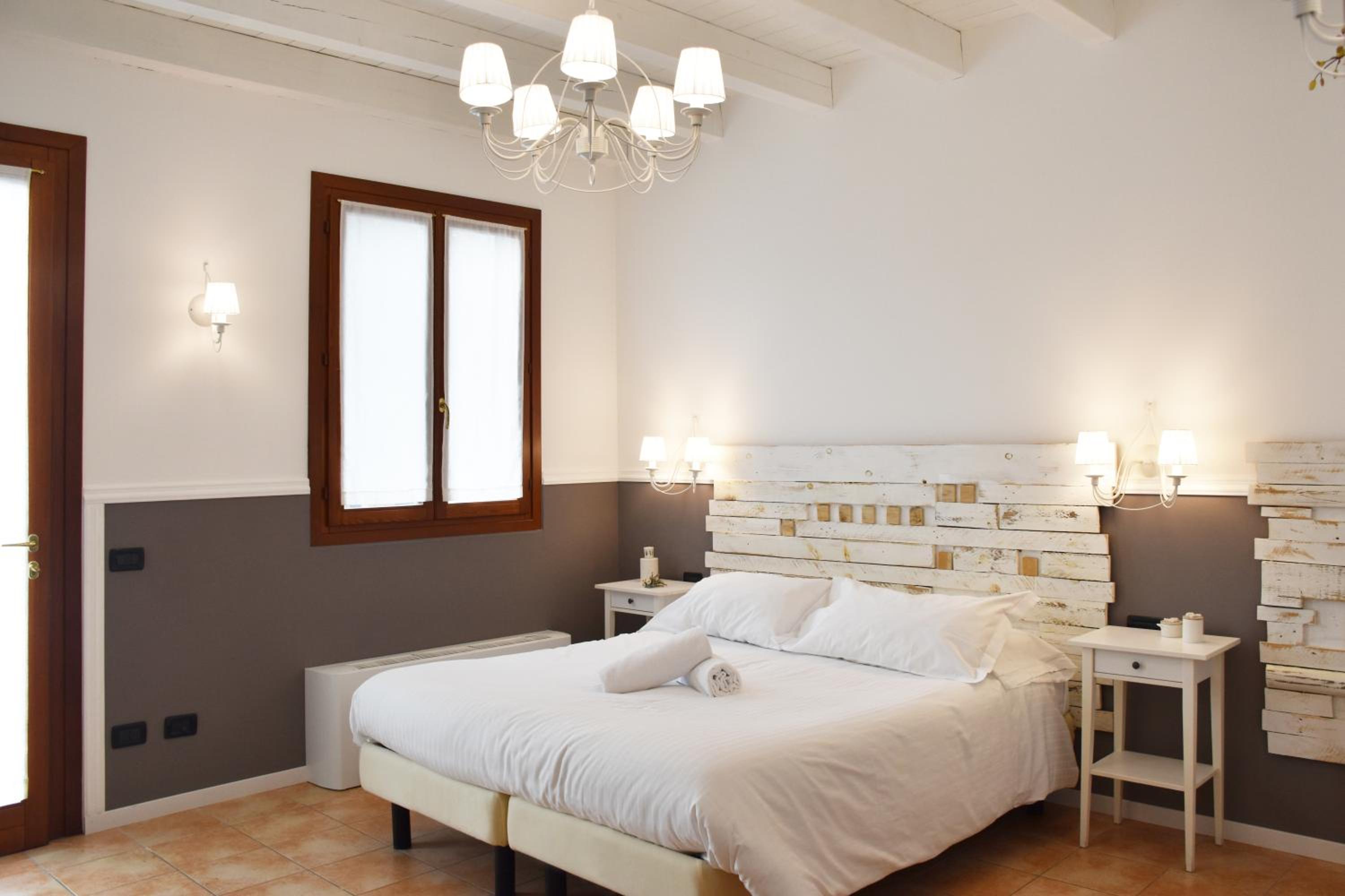 Double or Twin Room - Disability Access