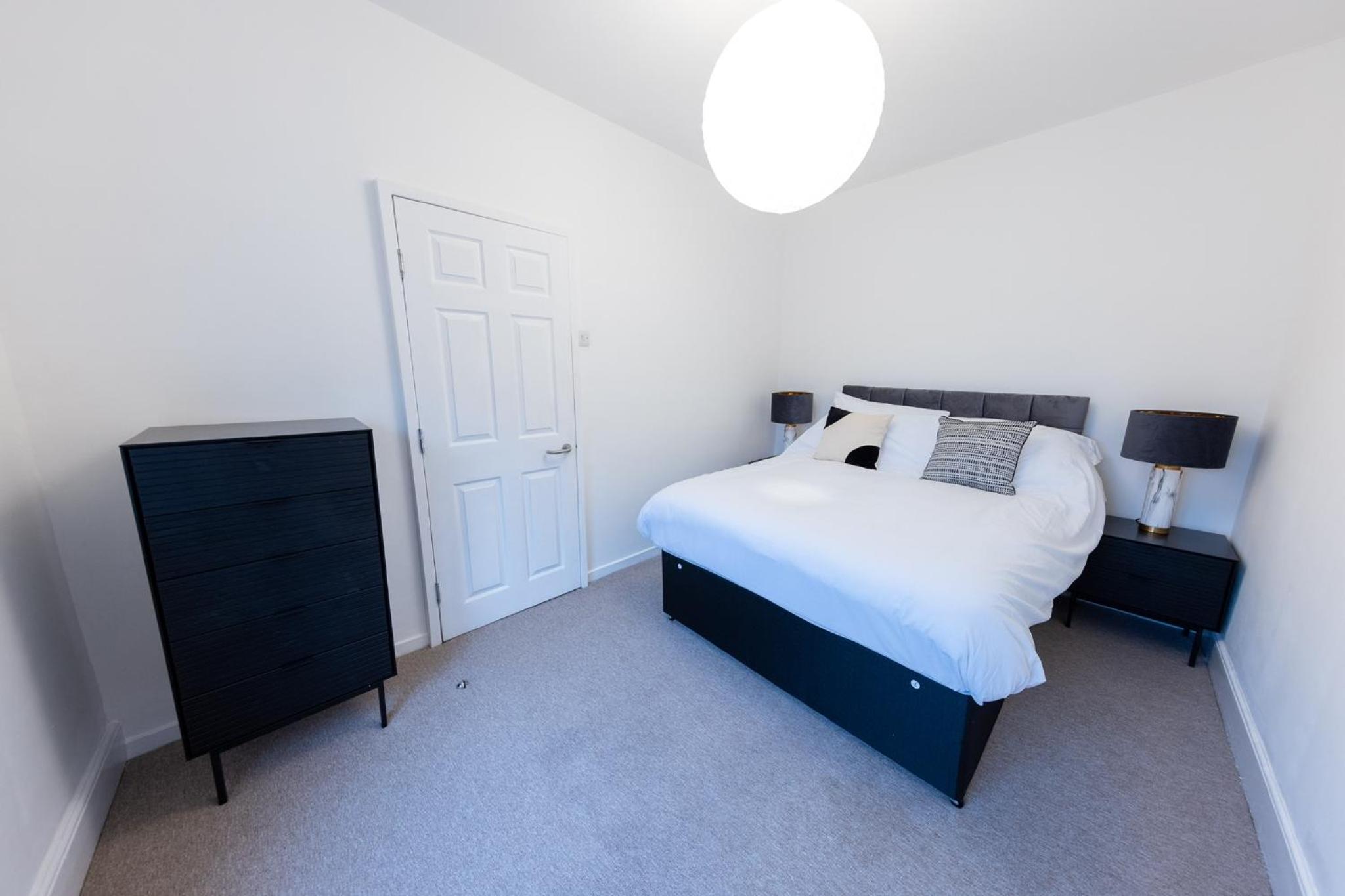 One-Bedroom Superior Apartment photo 1