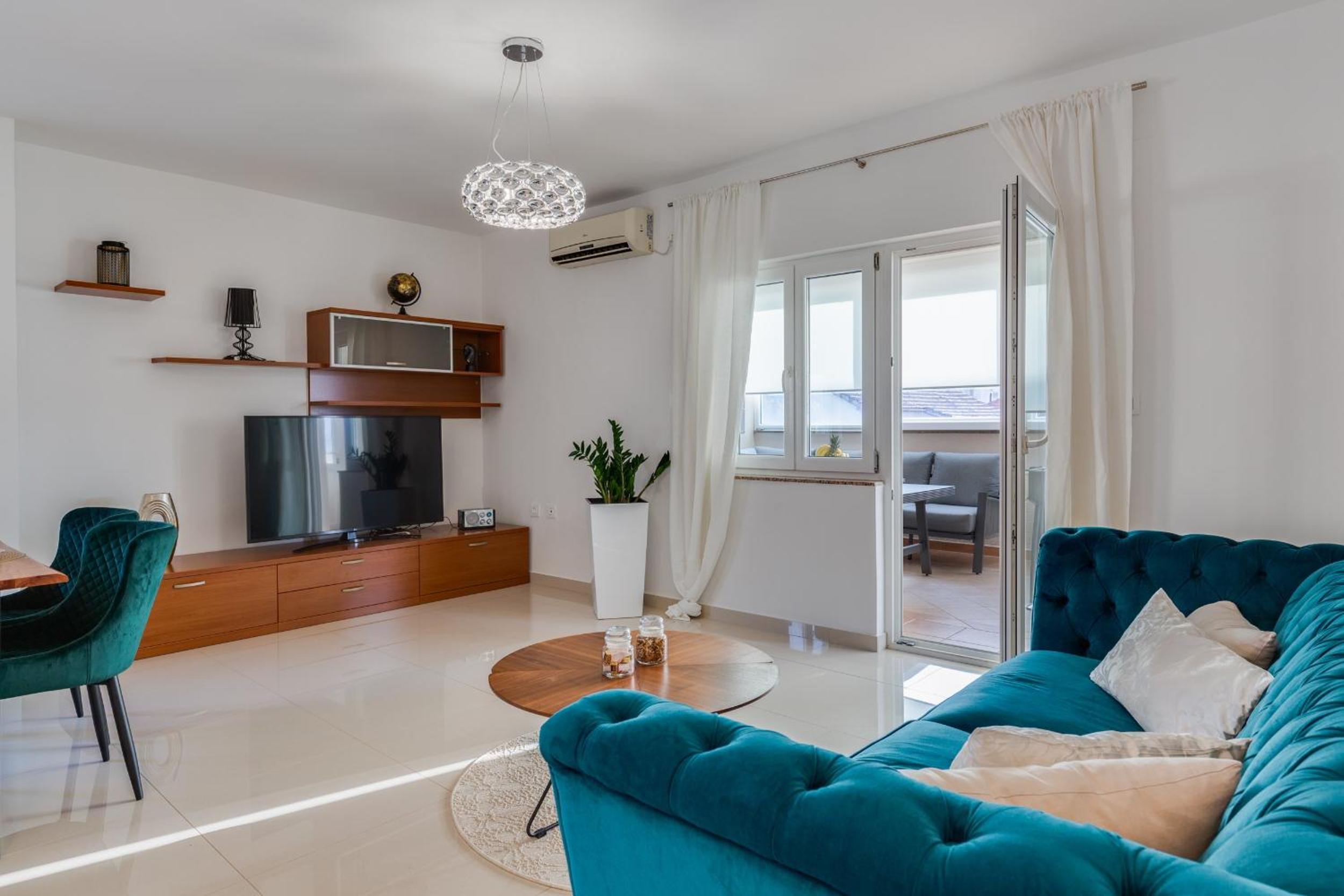 Apartment with Balcony