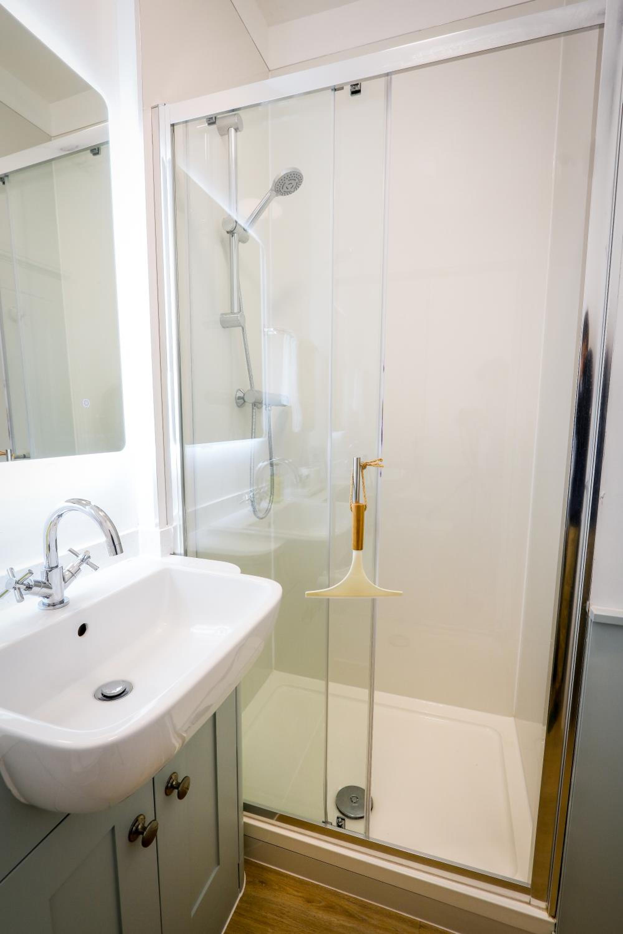 Double Room with Private Bathroom photo 2