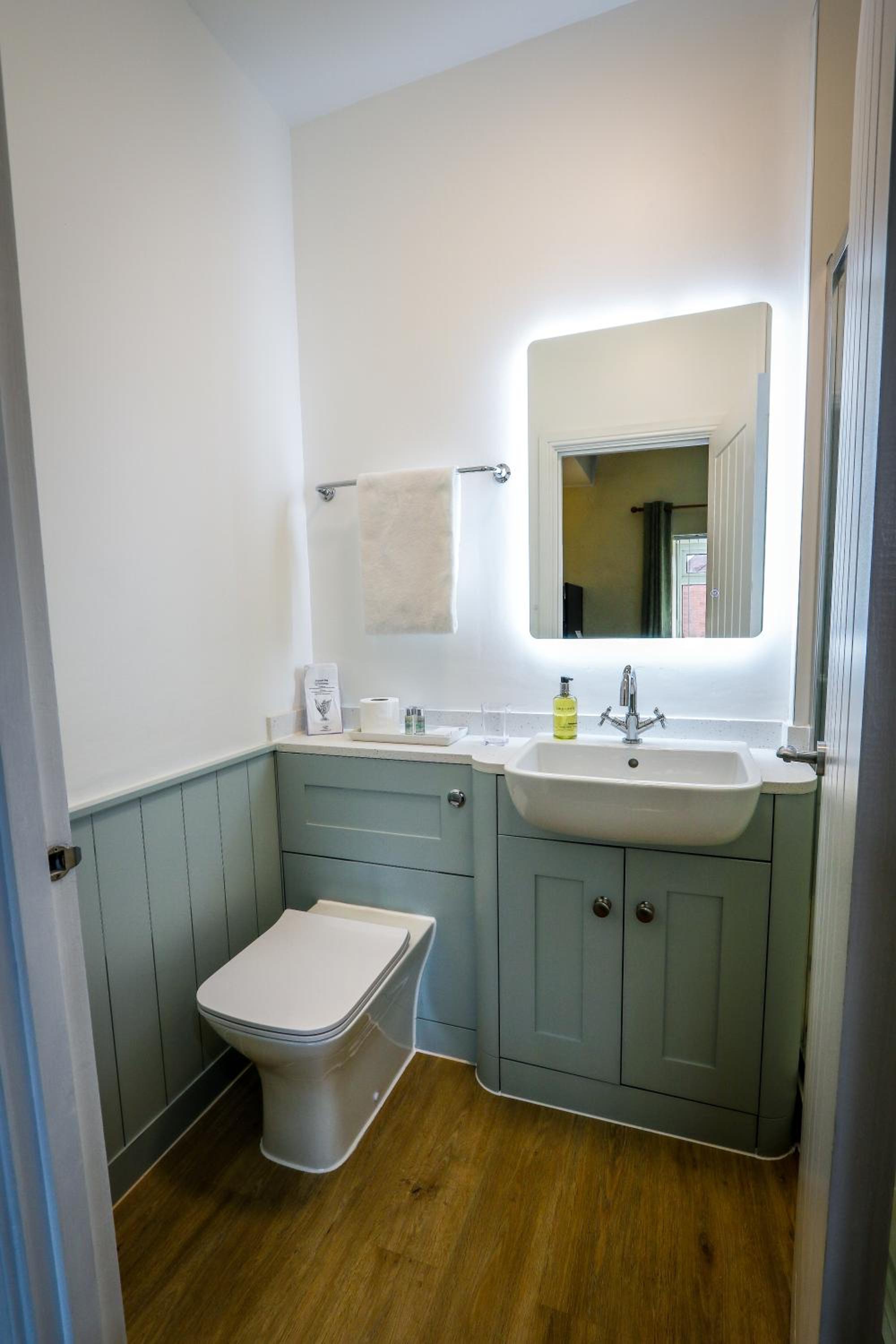 Double Room with Private Bathroom photo 3
